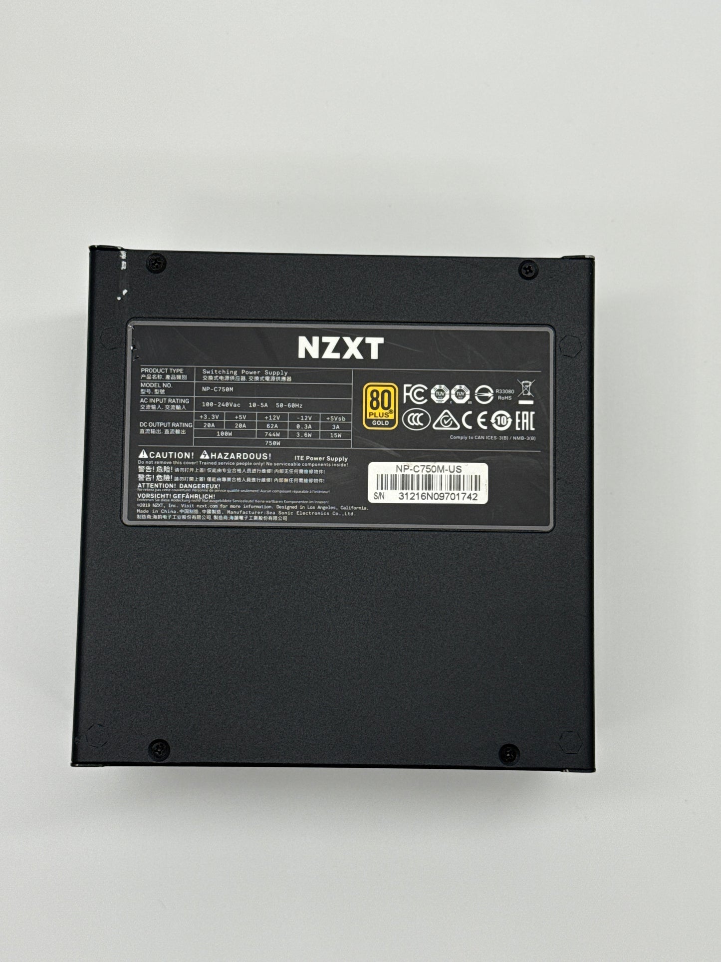 NZXT C750 750W ATX Modular Power Supply. - Not Tested