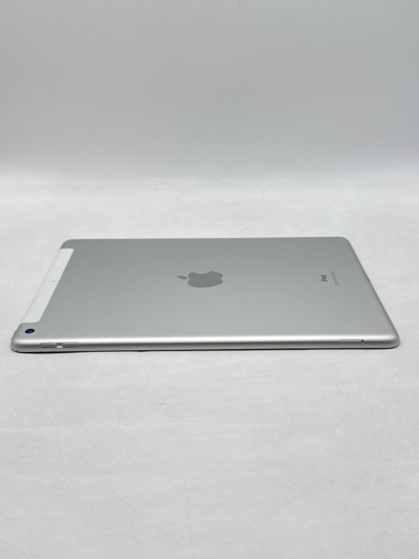 Unlocked Apple iPad 9th Gen 10.2" A2603 64GB Wi-Fi + Cellular Silver