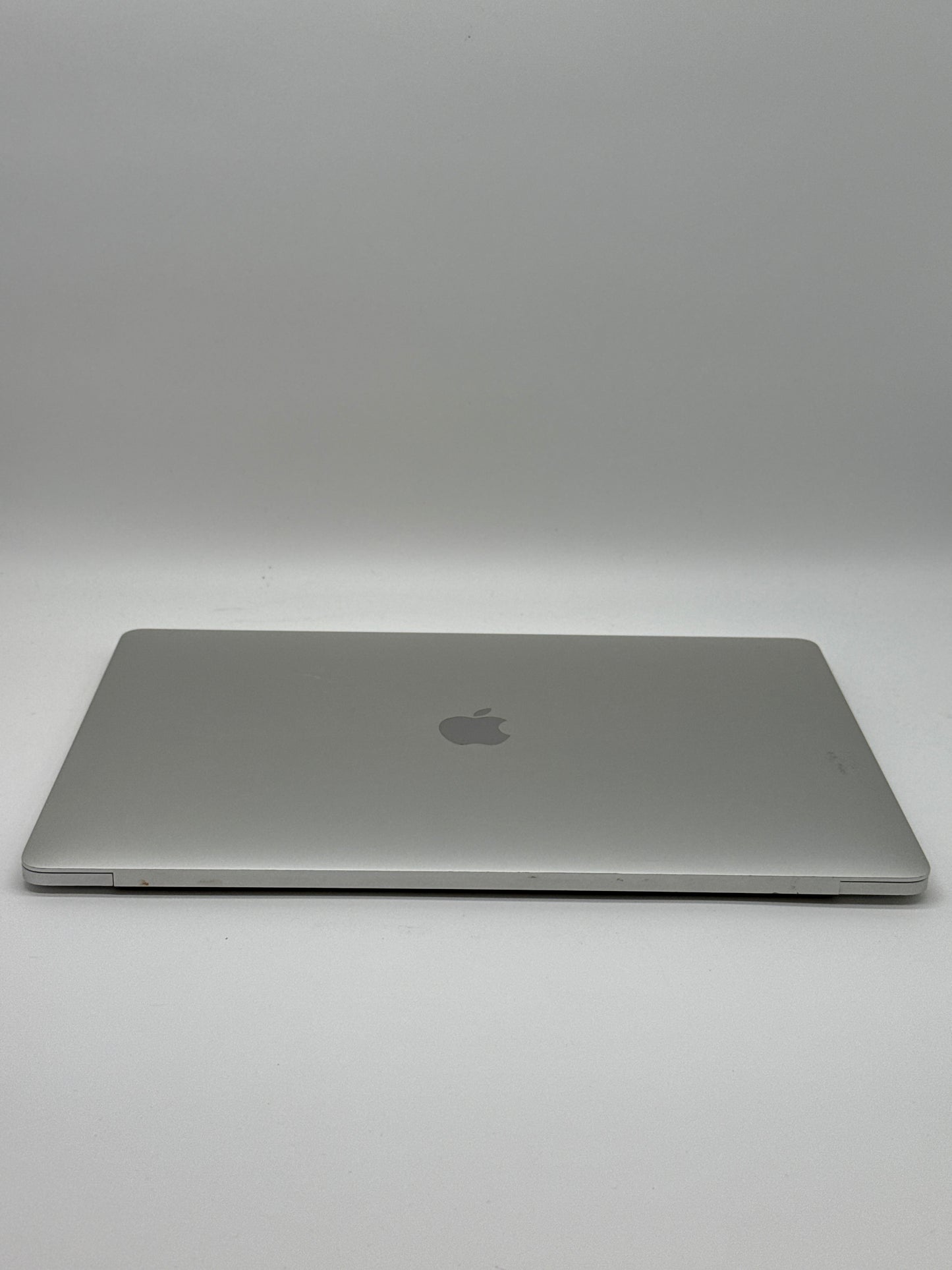 Apple MacBook Pro 15 inch A1707 2017 Silver - Broken Screen
