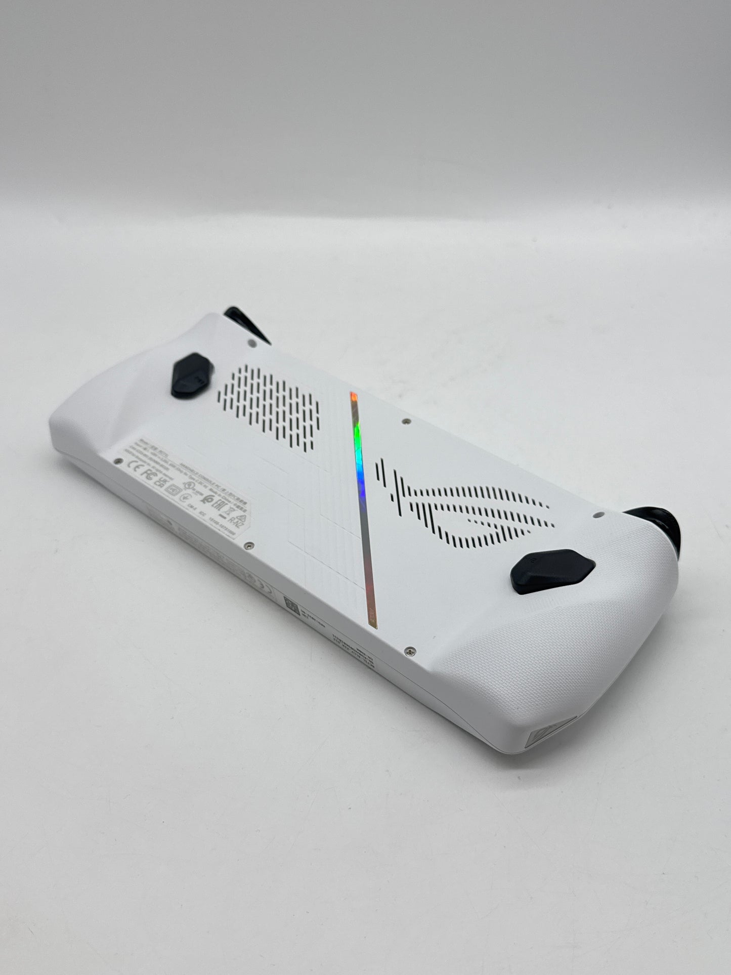 ASUS ROG Ally 7in 512GB 16GB RAM 3.3GHZ Gaming Handheld With Box