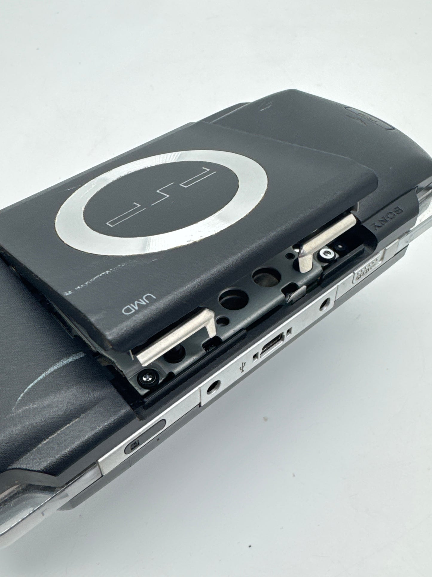 Sony PSP-1000 Piano Black Console #299 w/1800mAh Battery No Charger BAD UMD AS IS