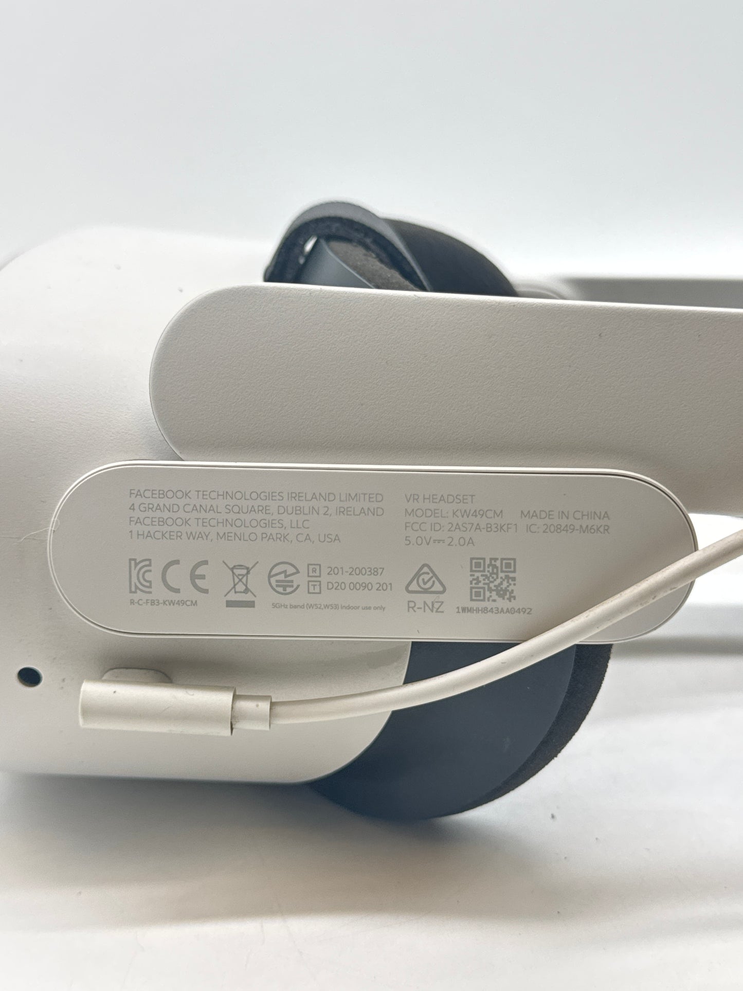 Meta Oculus Quest 2 kw49cm 128GB Advanced All-in-one VR Headset Only