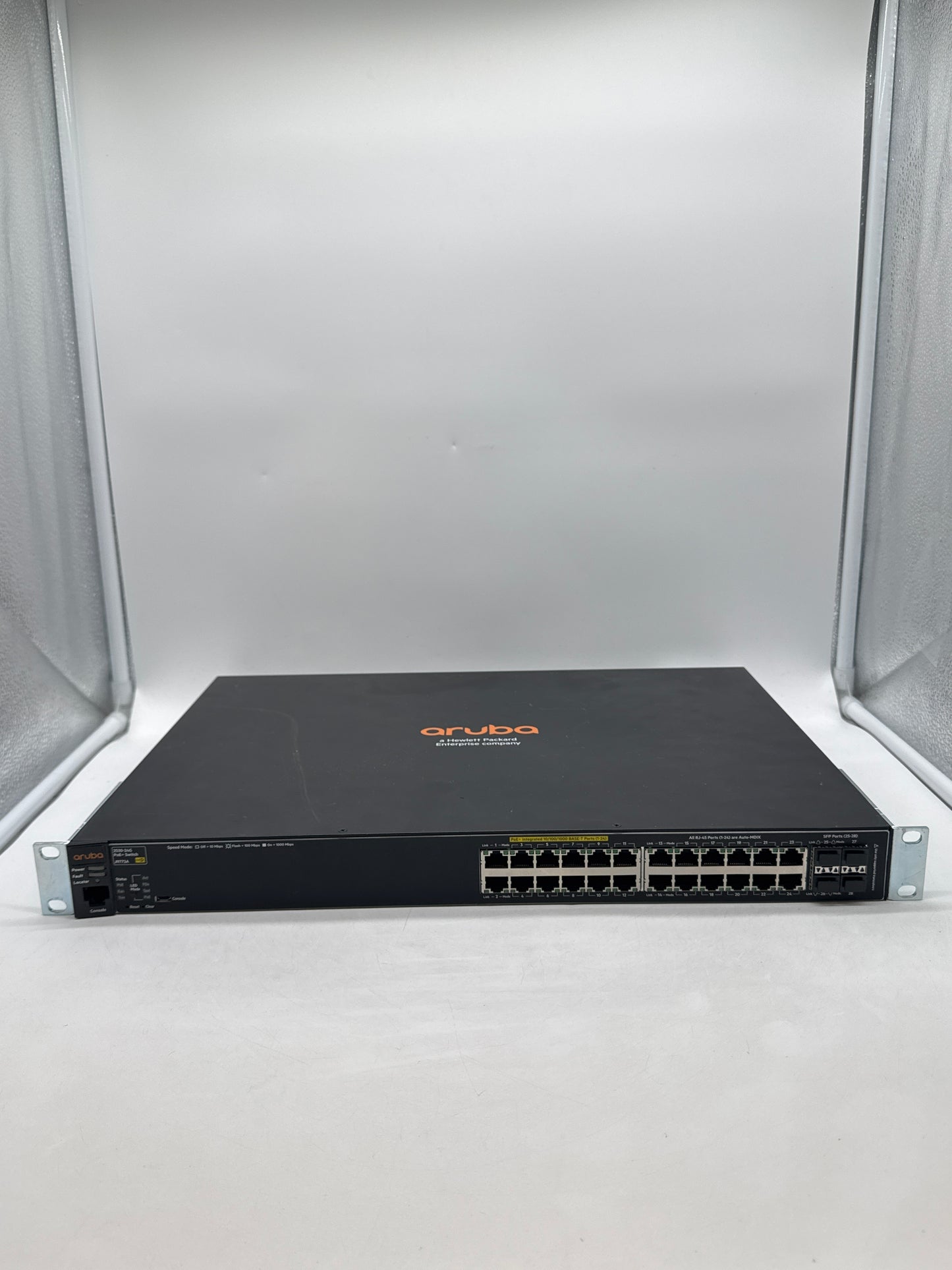 Lot of 2 Aruba 2530-24G PoE+ J9773A 24-Port Gigabit Network Switch