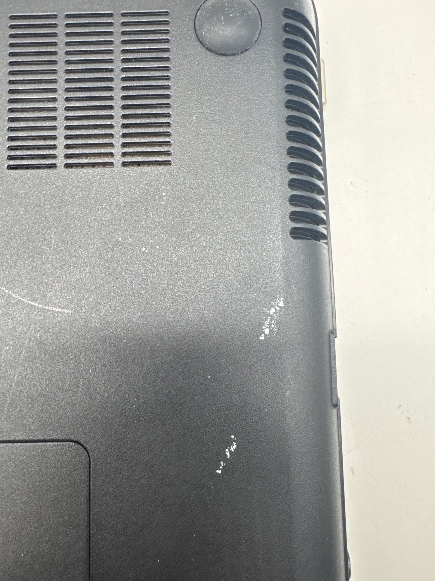 HP Pavilion g4 14" AMD A6 vision 2GB RAM 320GB HDD UNTESTED