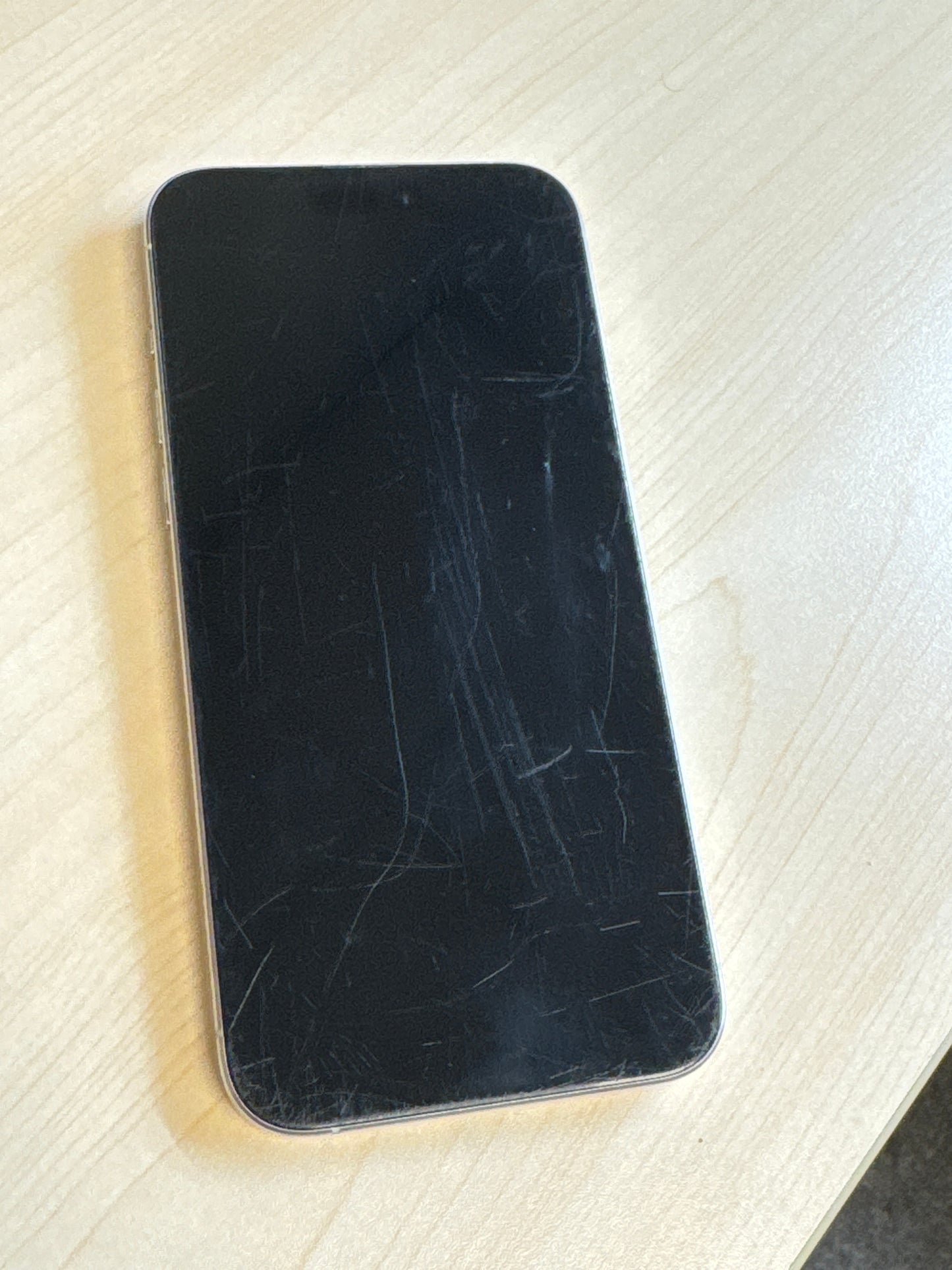 Unlocked Apple iPhone 15 Pro Max A2849 256GB White Titanium 81% Battery Health