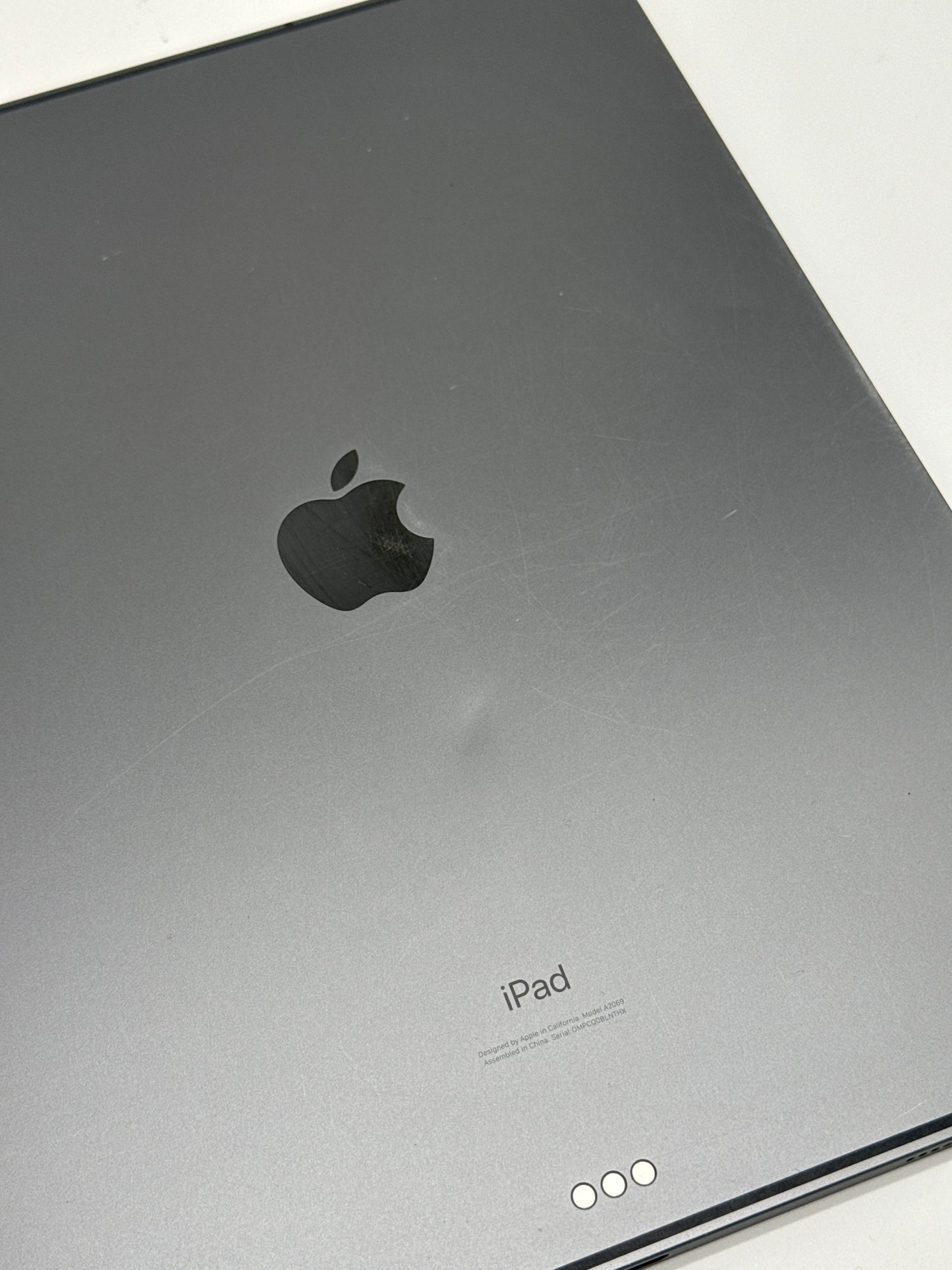 Unlocked Apple iPad Pro 12.9" 4th gen A2069 Cellular 256 GB