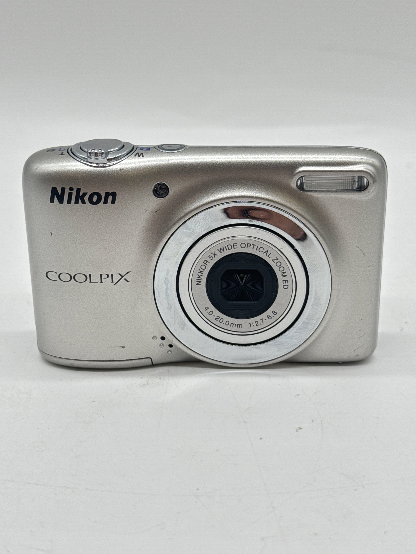 Nikon COOLPIX L25 10MP 5x Zoom Digital Camera Silver UNTESTED