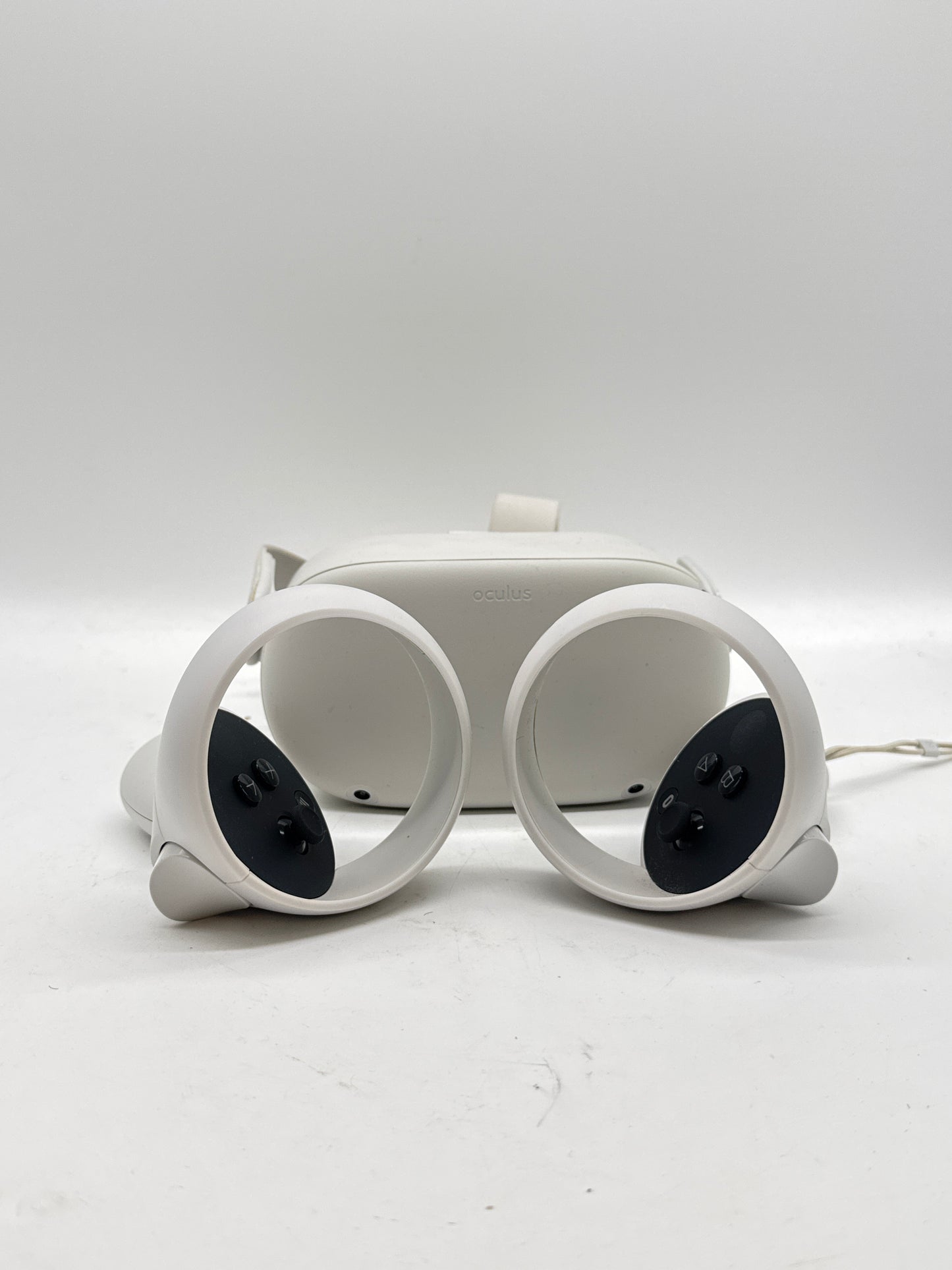 Meta Quest 2 128GB Standalone All-in-One VR Headset KW49CM
