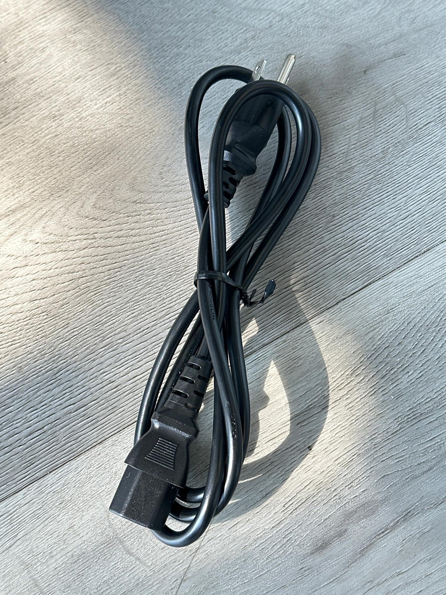 HP LaserJet Pro 400 Color MFP M475dn All-In-One Laser Printer