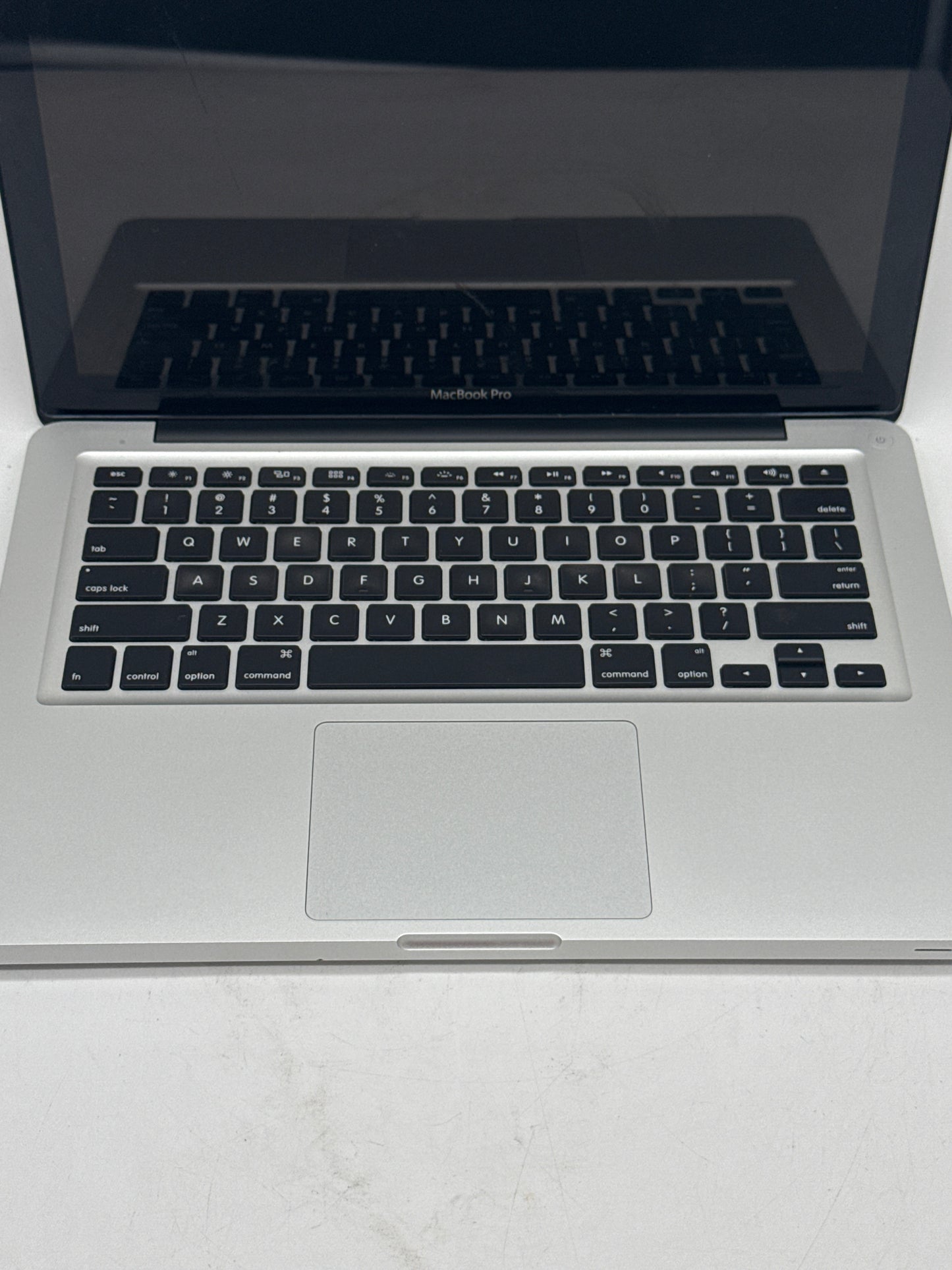 Apple MacBook Pro Retina 13.3'' i5 2.5GHz A1278 4GB RAM 500GB Silver