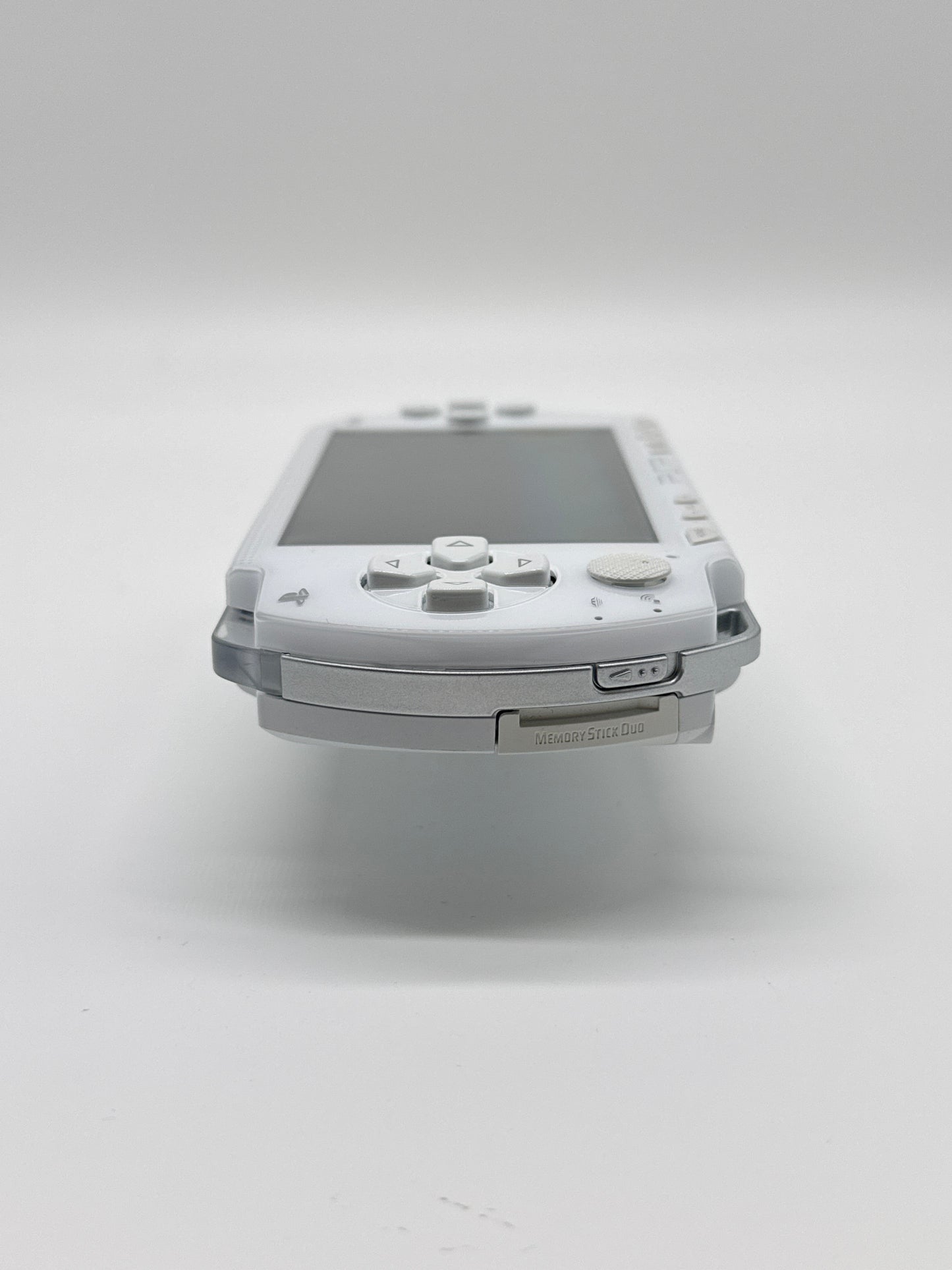 Sony PSP PCH-1000 Crystal White Video Game Handheld Console