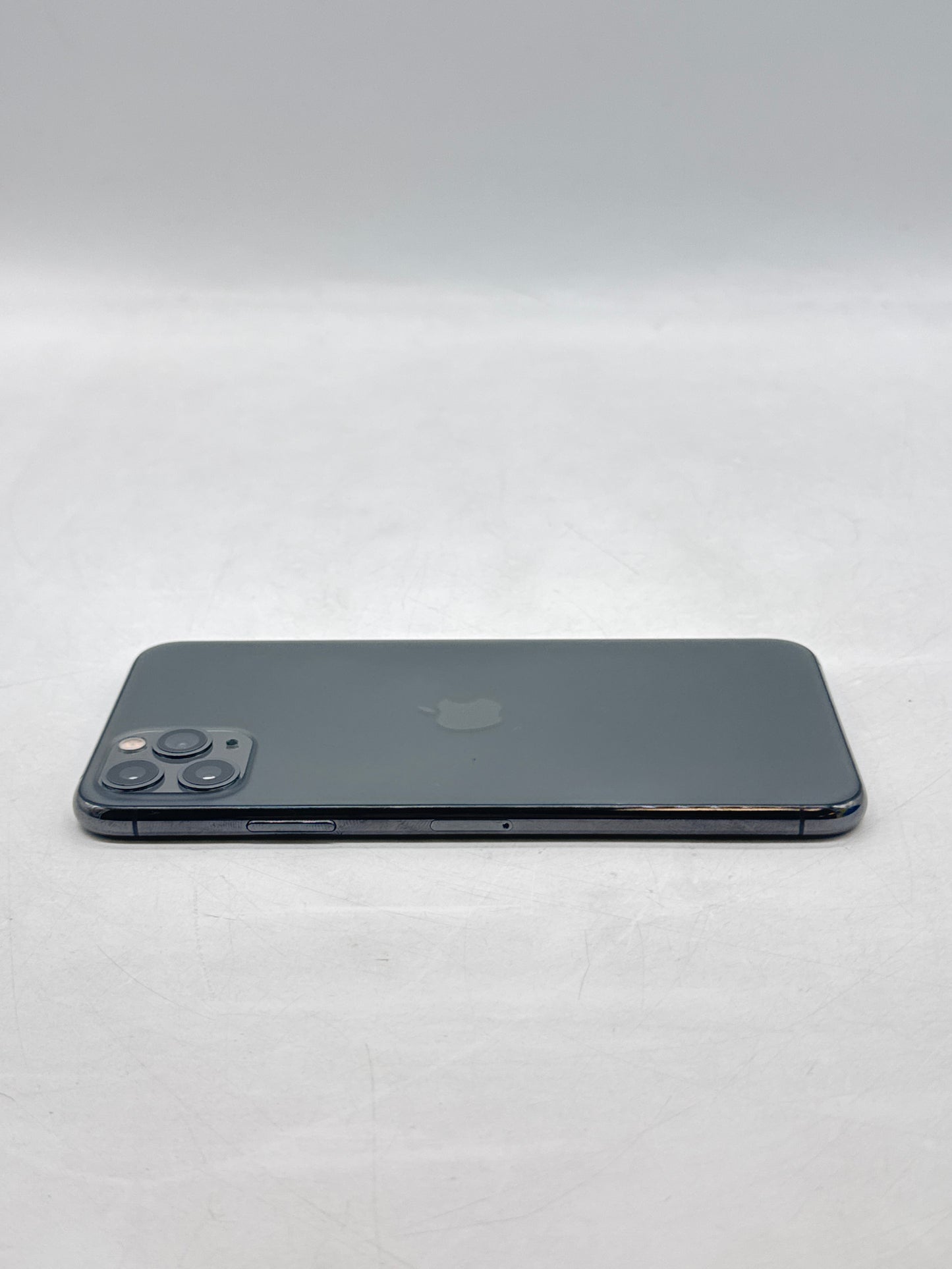 T-Mobile Apple iPhone 11 Pro Max A2161 64GB Space Gray 83% Battery Health