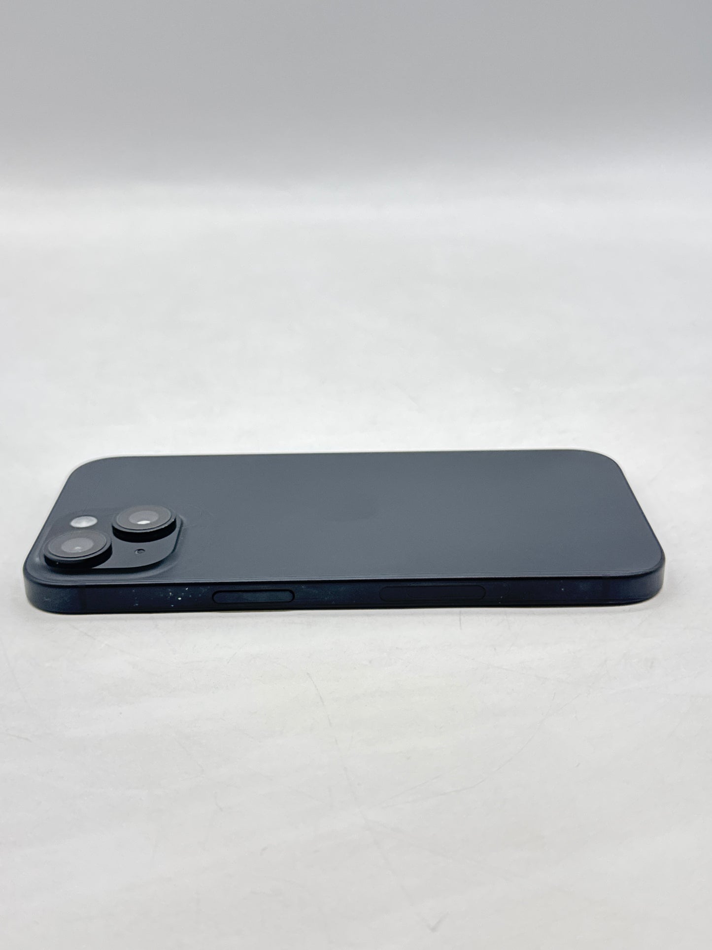 Unlocked Apple iPhone 15 A2846 128GB Black 80% Battery