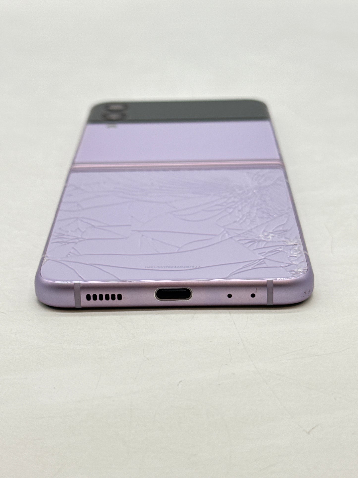 T-Mobile Samsung Galaxy Z Flip35G 6.7" SM-F711U 128GB Light Violet - Parts Read!