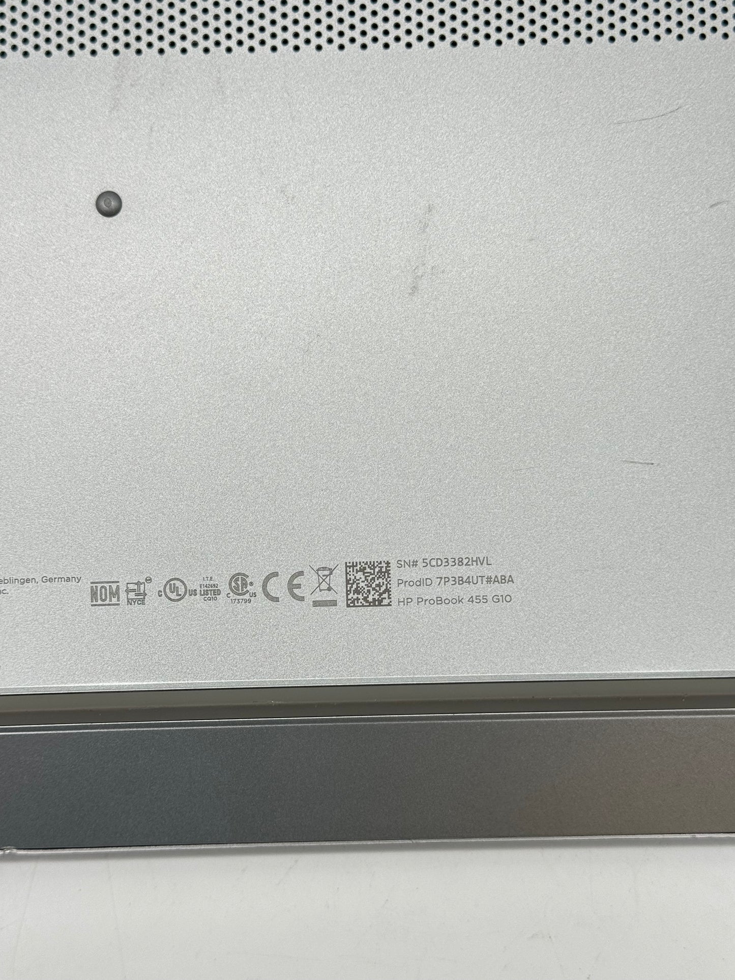 HP ProBook 455 G10 15.6 FHD 2.0 GHz Ryzen 7 7730U 512GB SSD 16GB RAM Silver