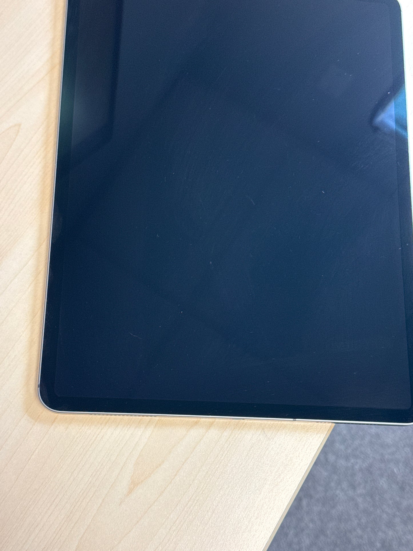 Unlocked Apple iPad Pro 12.9" 4th Gen A2069 128GB Wi-Fi + Cellular Space Gray