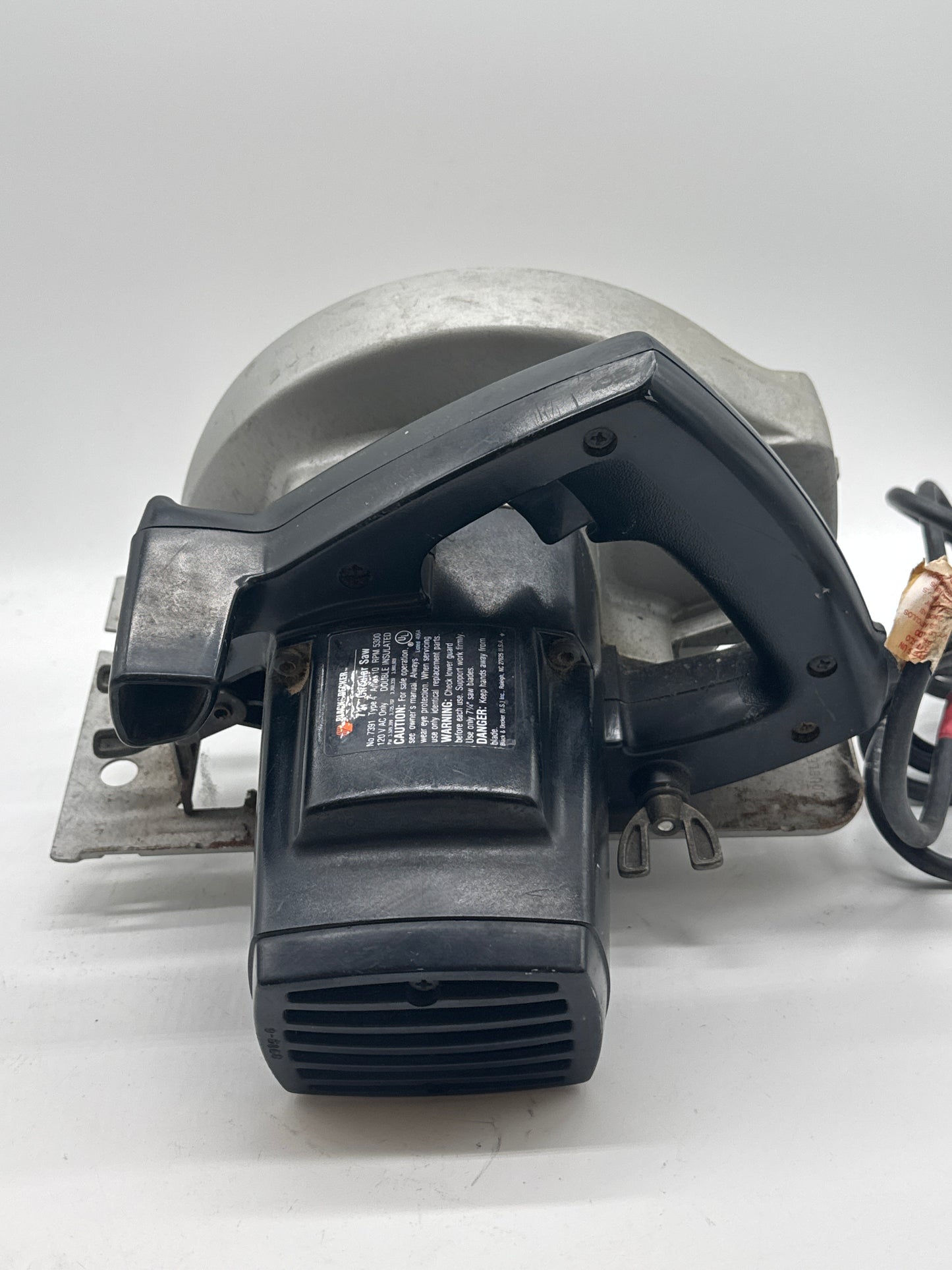 Black+Decker 7391 7-1/4" Circular Saw With Blade