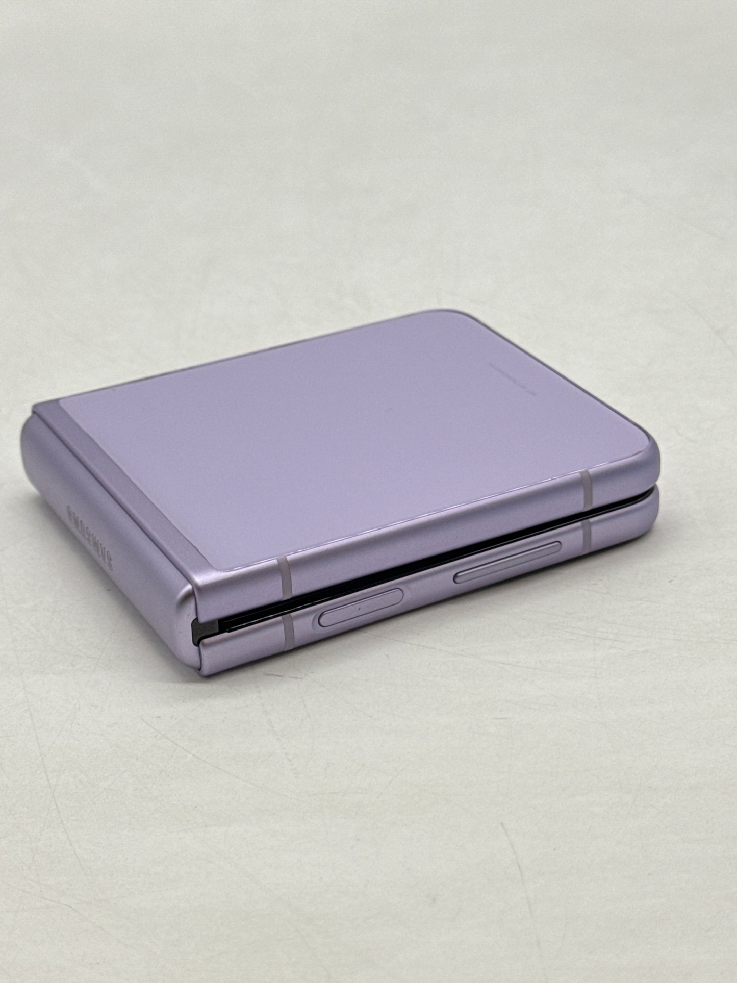 Unlocked Samsung Galaxy Z Flip3 6.7" SM-F711U 5G 128GB 8GB RAM Lavender