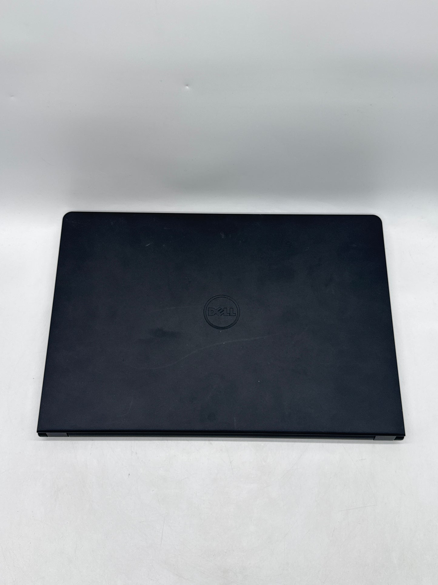 Dell Inspiron 3552 15.6" 4GB RAM 500GB HDD - Broken Nor working READ!