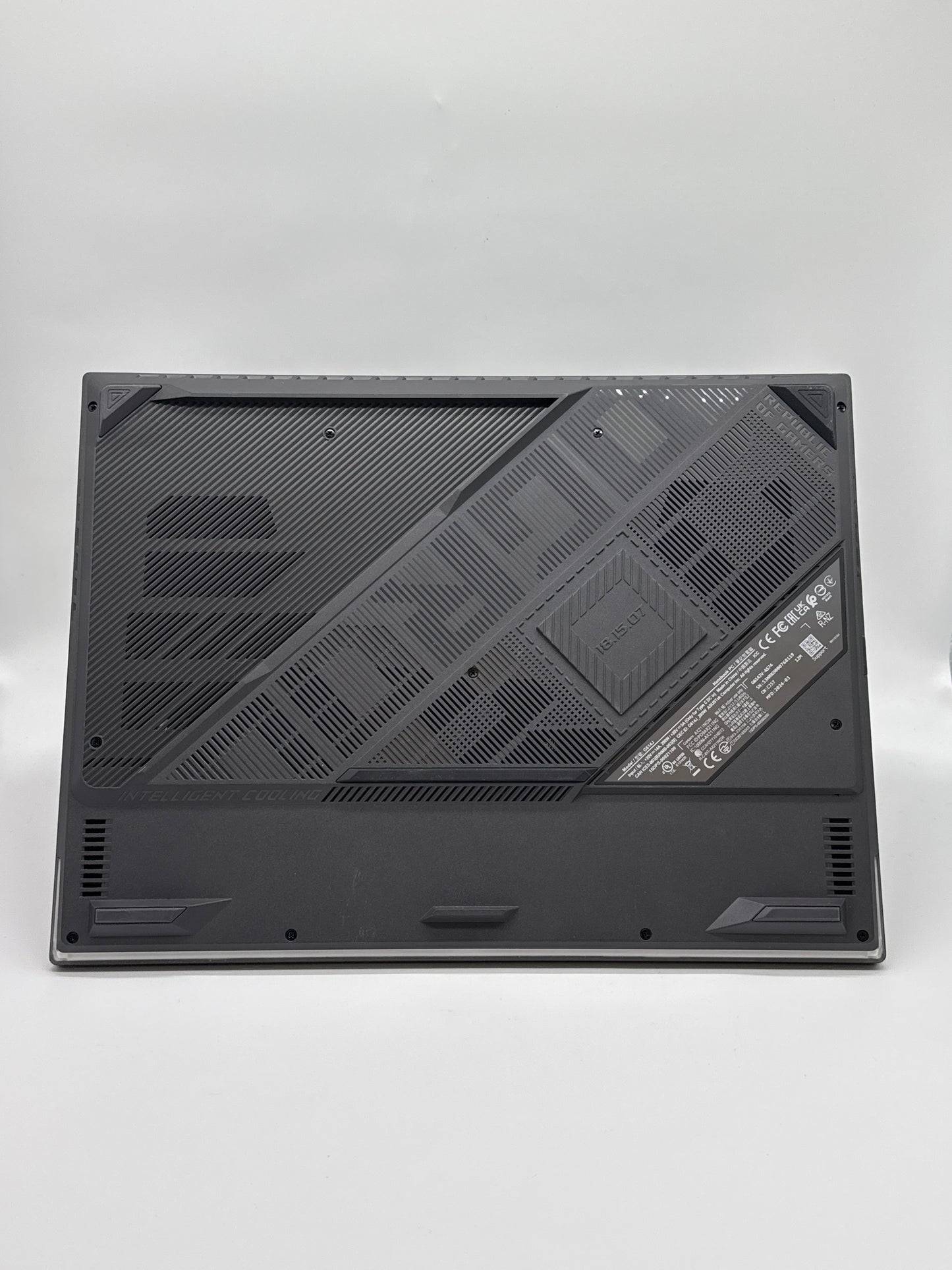 ASUS ROG Strix G16 G614JV-AS74 16" i7-13650HX 16GB DDR5 1TB SSD RTX 4060 Win 11