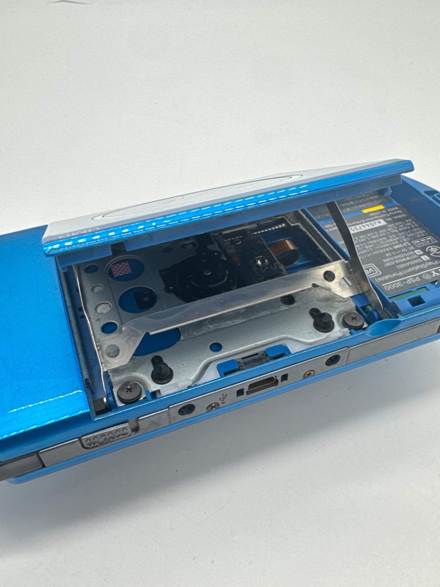 Sony PSP-3000 Metallic Blue Console Only #98 No Battery No Battery Lid AS IS