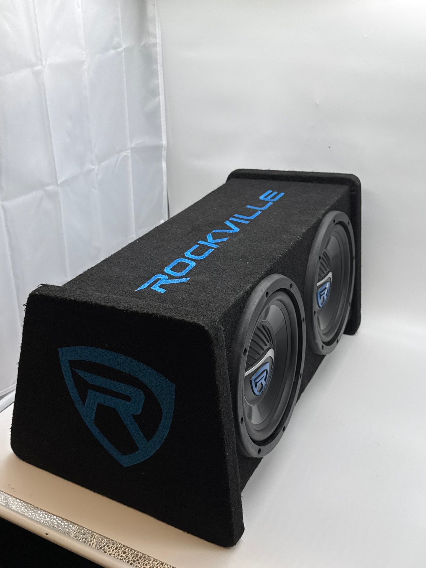 Rockville Dual 8" 800w Car Subwoofer - Black - Used