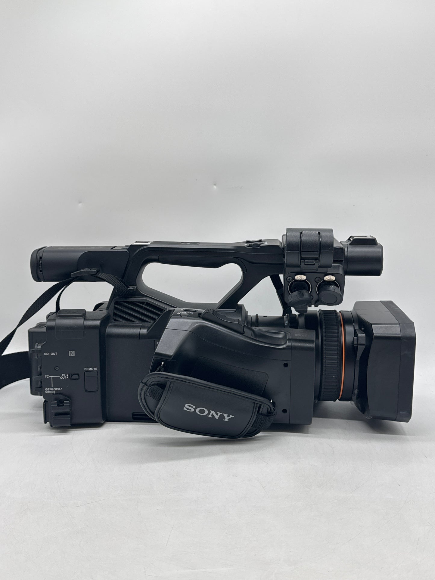 Sony PXW-Z280V 4K XDCAM Professional Camcorder w/2 Batteries - 237 Hours