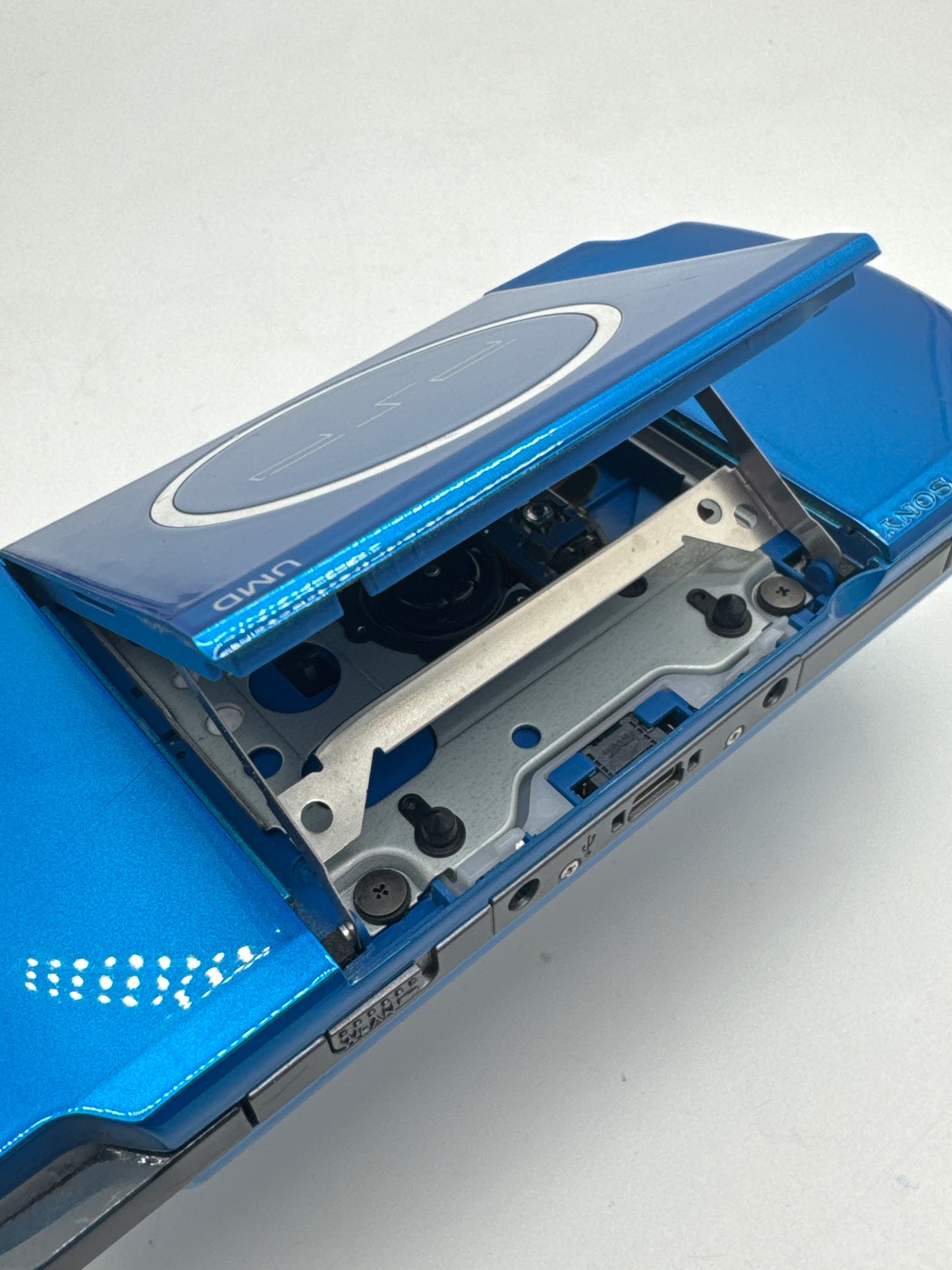 Sony PSP-3000 Blue Console #292 w/ 1200mAh Battery No Charger