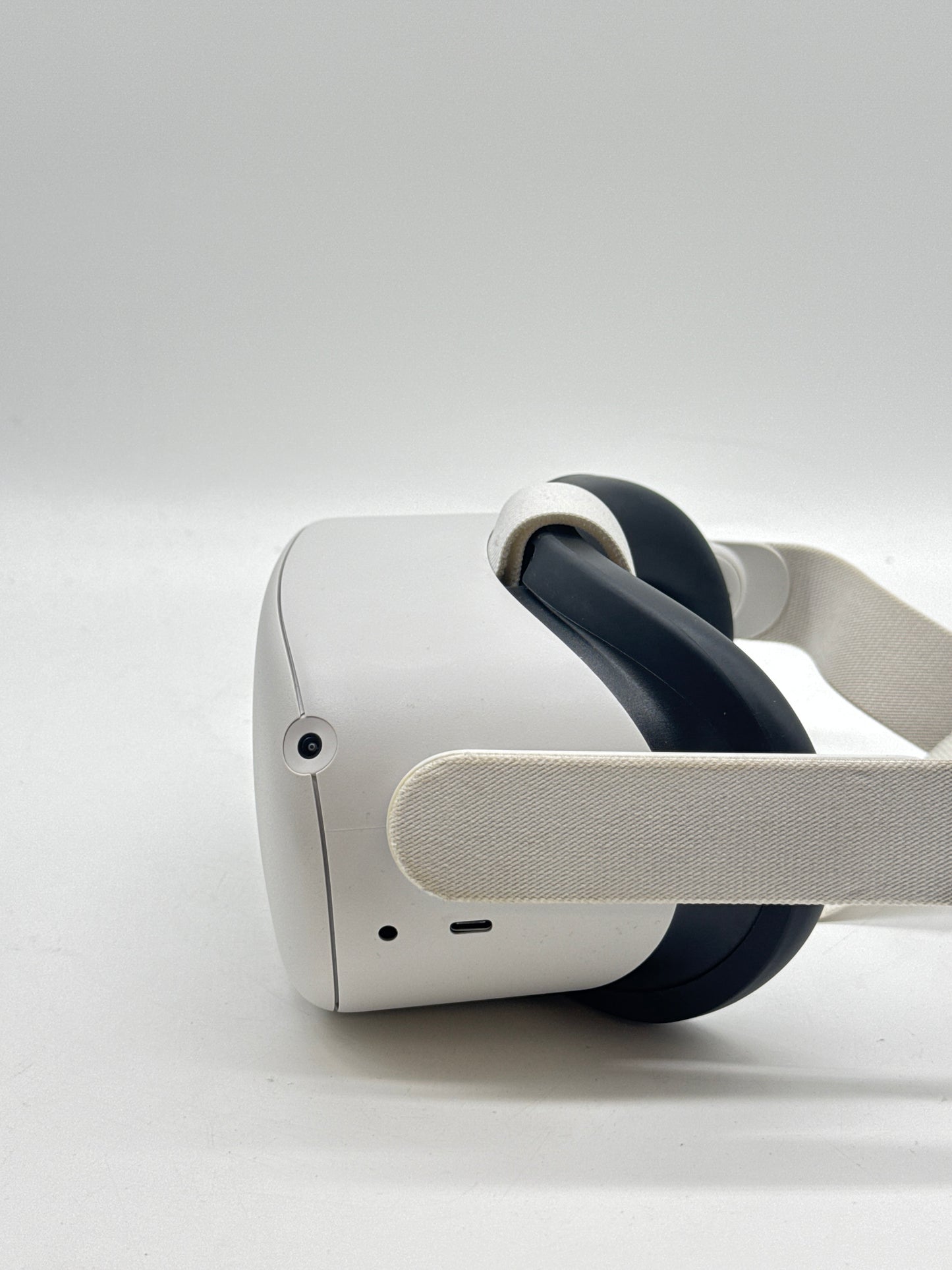 Meta Quest 2 VR Headset KW49CM White 128GB