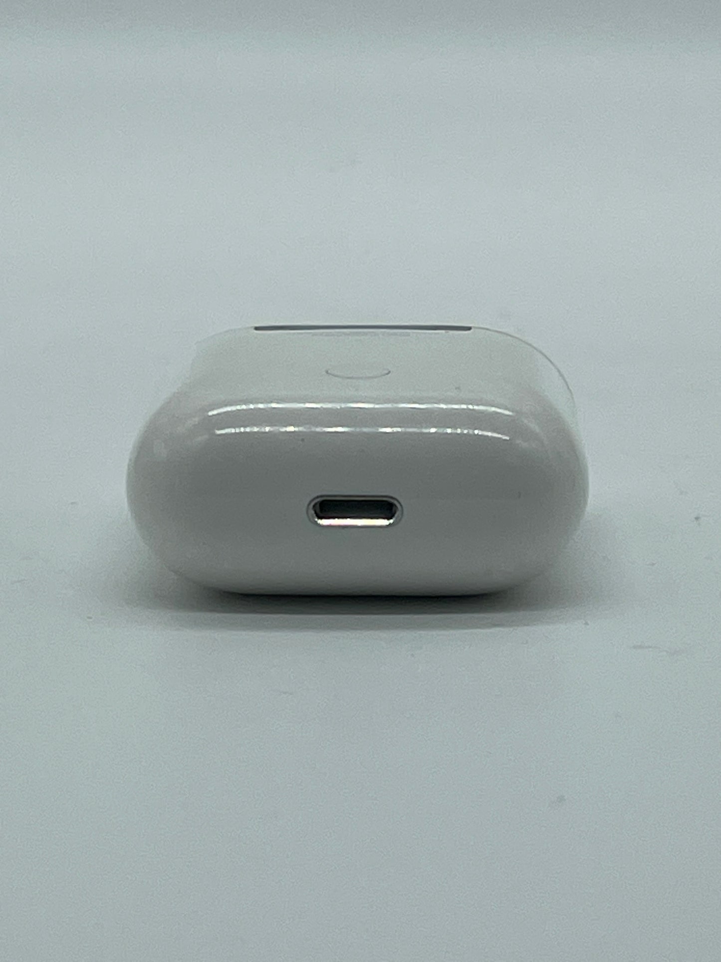 Apple AirPods (2nd Gen) 2019 A2031, A2032 - Complete Set - Wireless - Free Shipping!