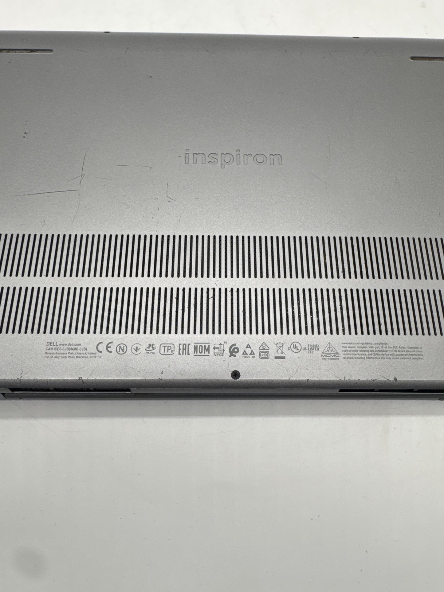 Dell Inspiron 5406 2 in1 Laptop Core i5 8GB RAM 512GB SSD Silver