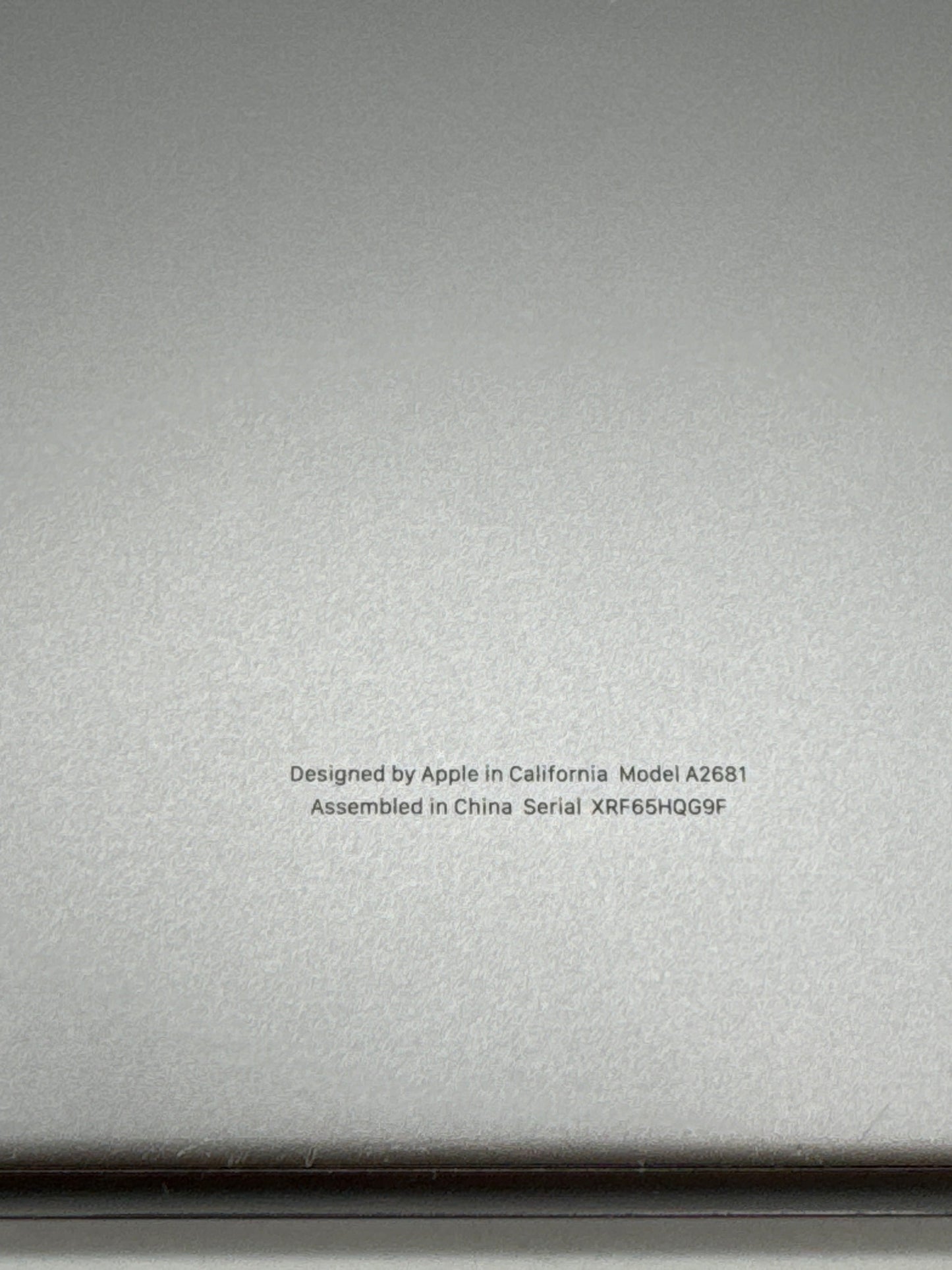 Apple MacBook Air M2 A2681 13.6" 8C CPU 8C GPU 8GB 256GB - Remotely Managed