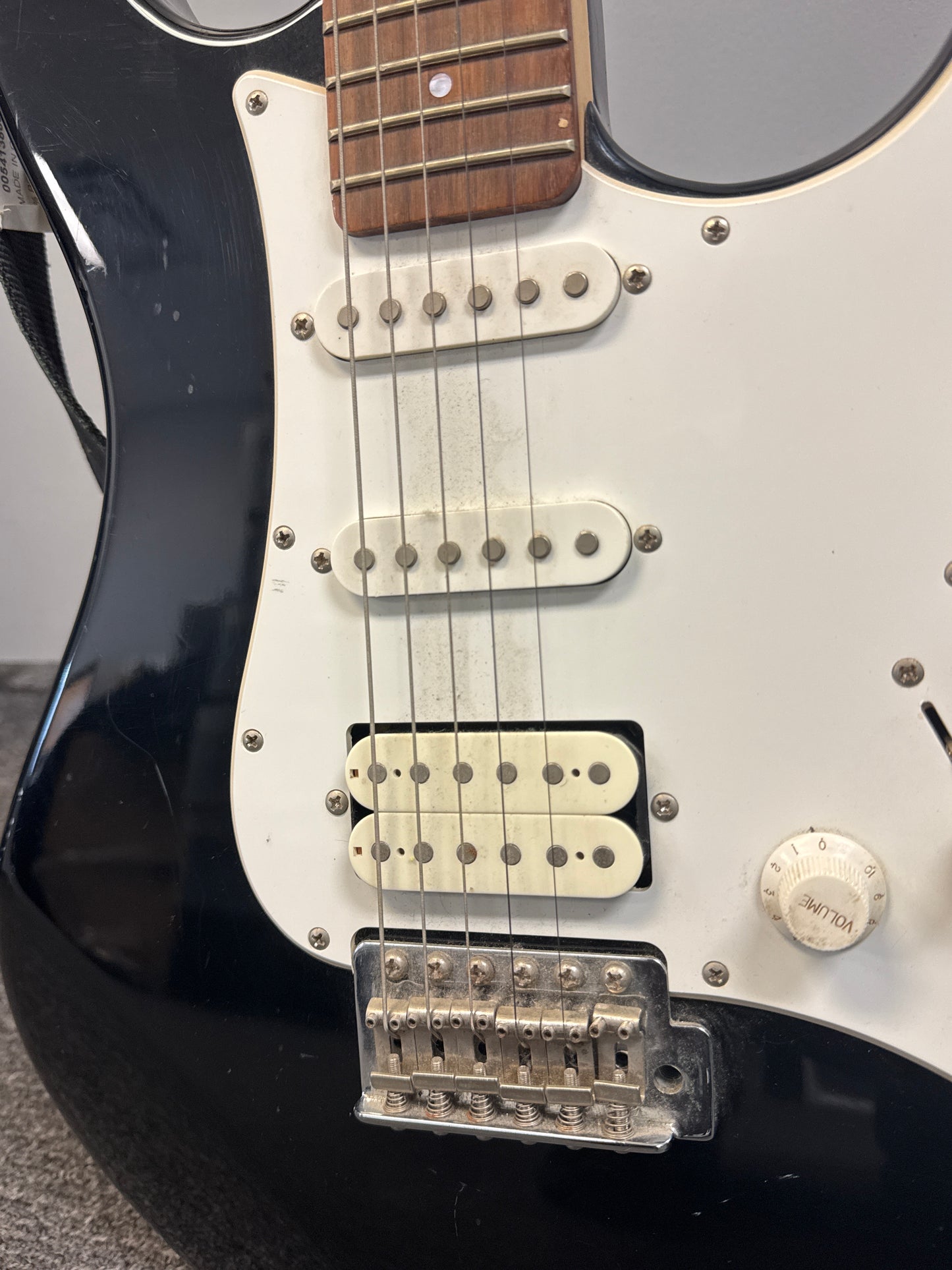 Yamaha EG 112 Electric Guitar Right-Handed - Read!