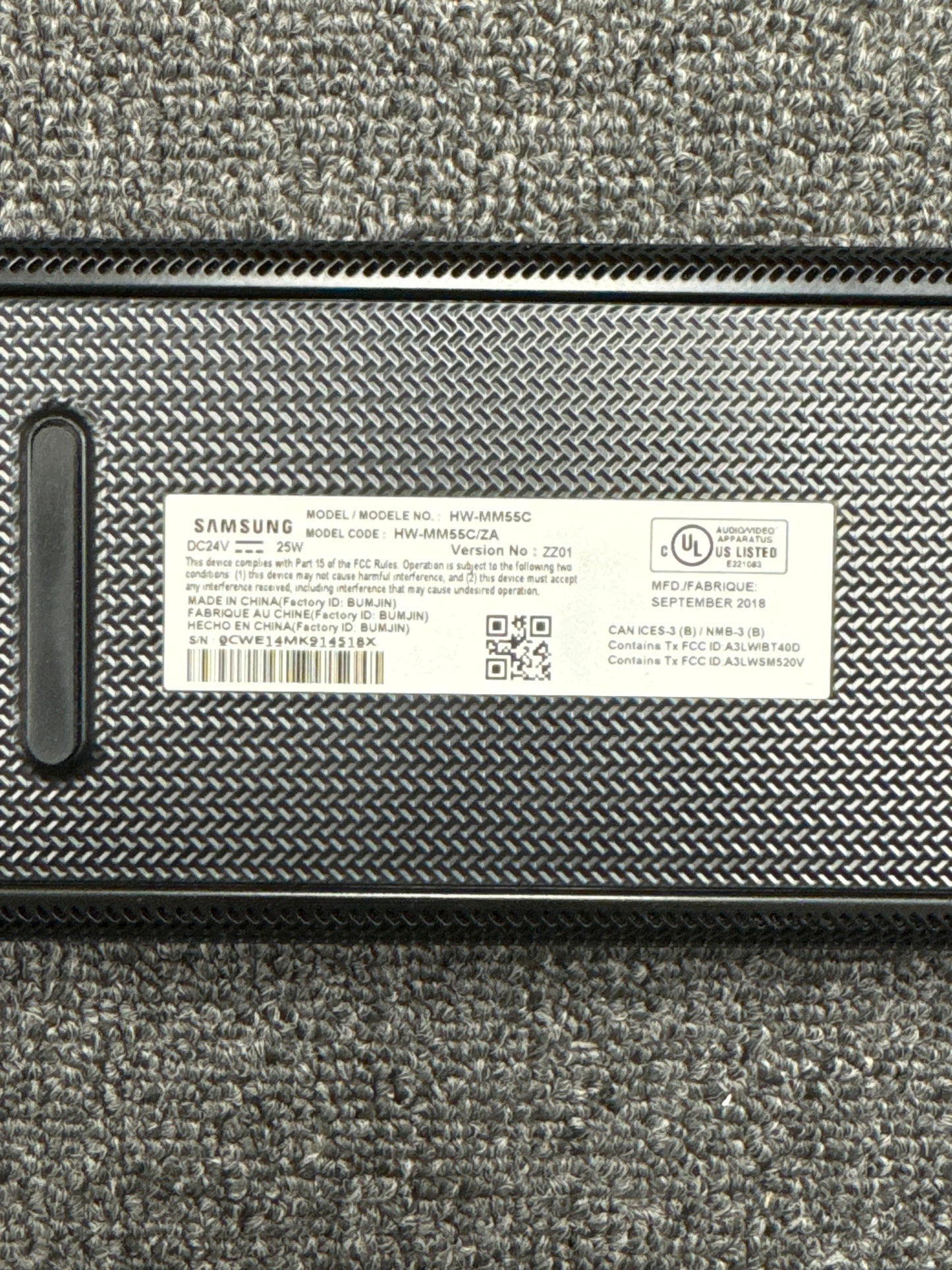 Samsung PS-WN30 Wireless Subwoofer Speaker Black w/Samsung HW-MM55C Soundbar