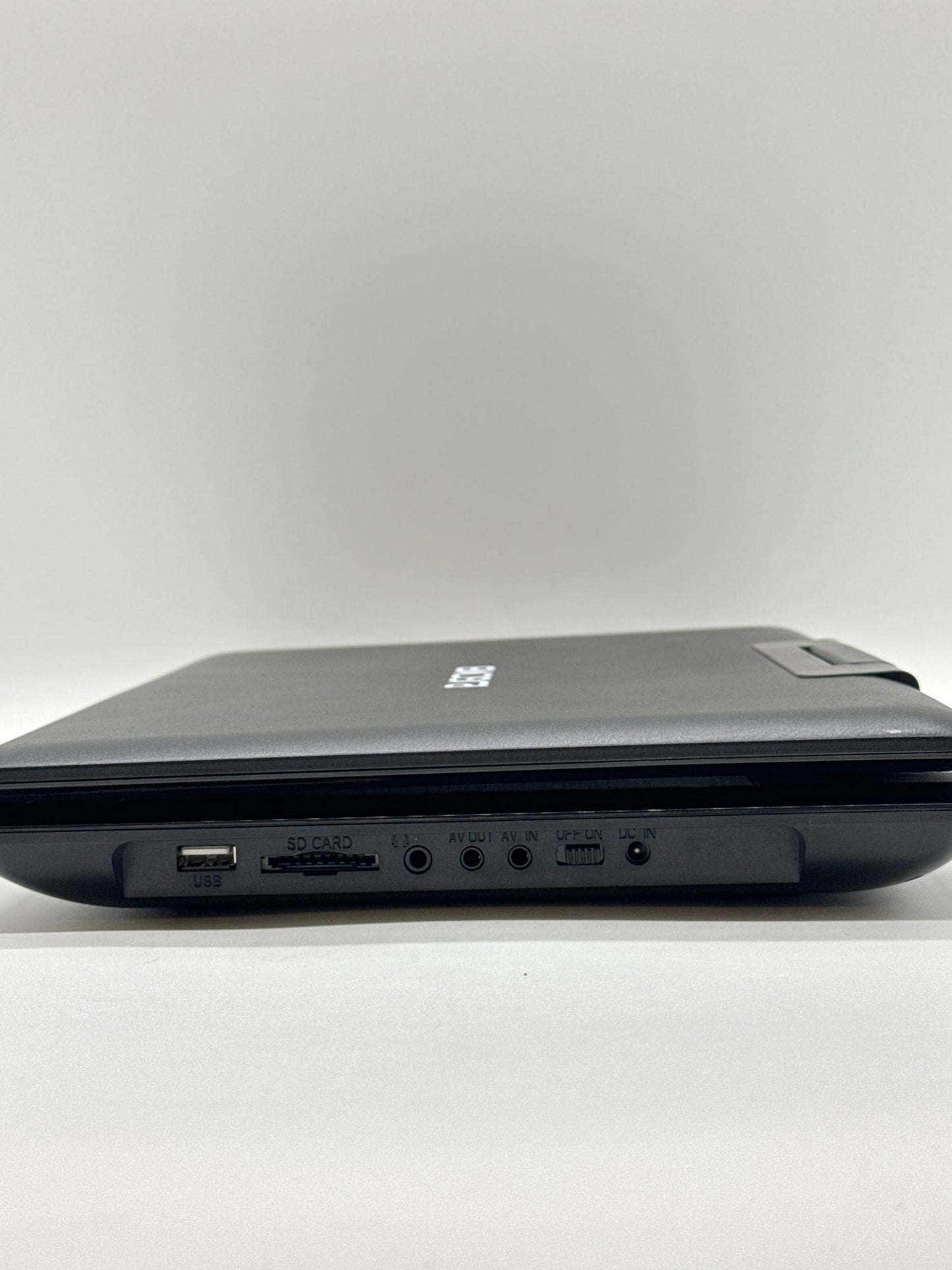 PJGCWB 16.9" Portable DVD Player with Large 14.1" LCD swivel Screen - Black