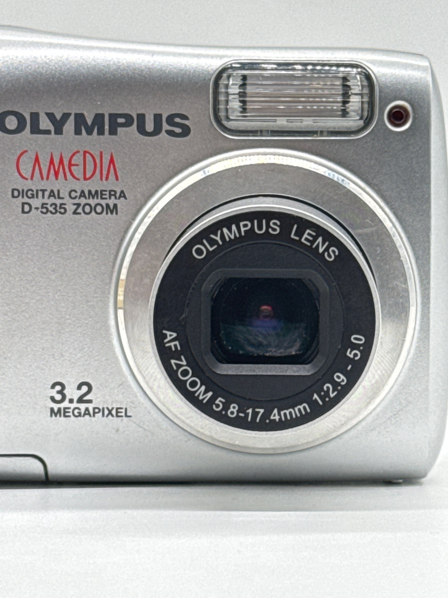 Olympus CAMEDIA D-535 Zoom 3.2MP Digital Camera