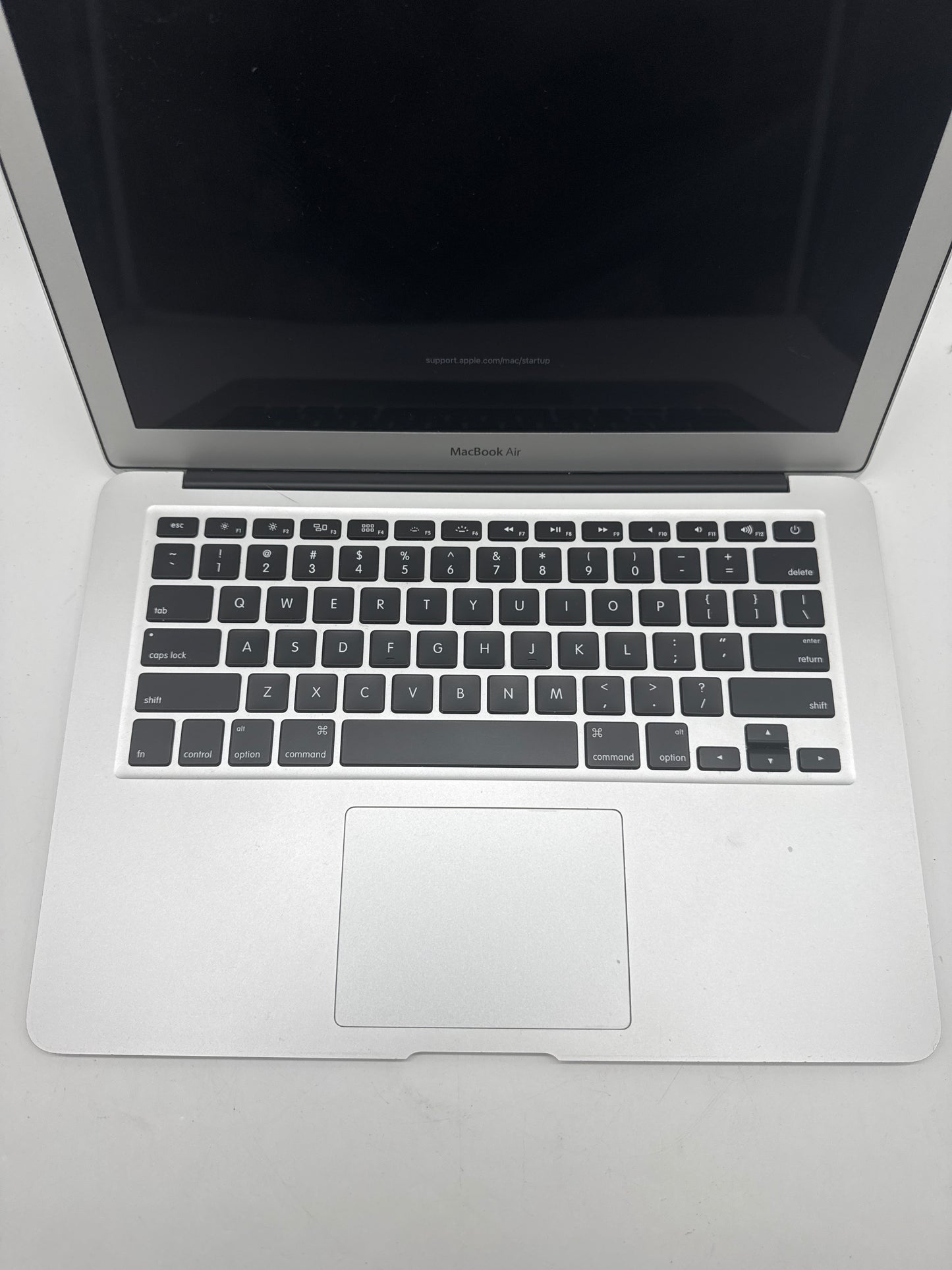 Apple MacBook Air 13" Core i5 1.8GHz 8GB Ram 128GB No OS PARTS Only