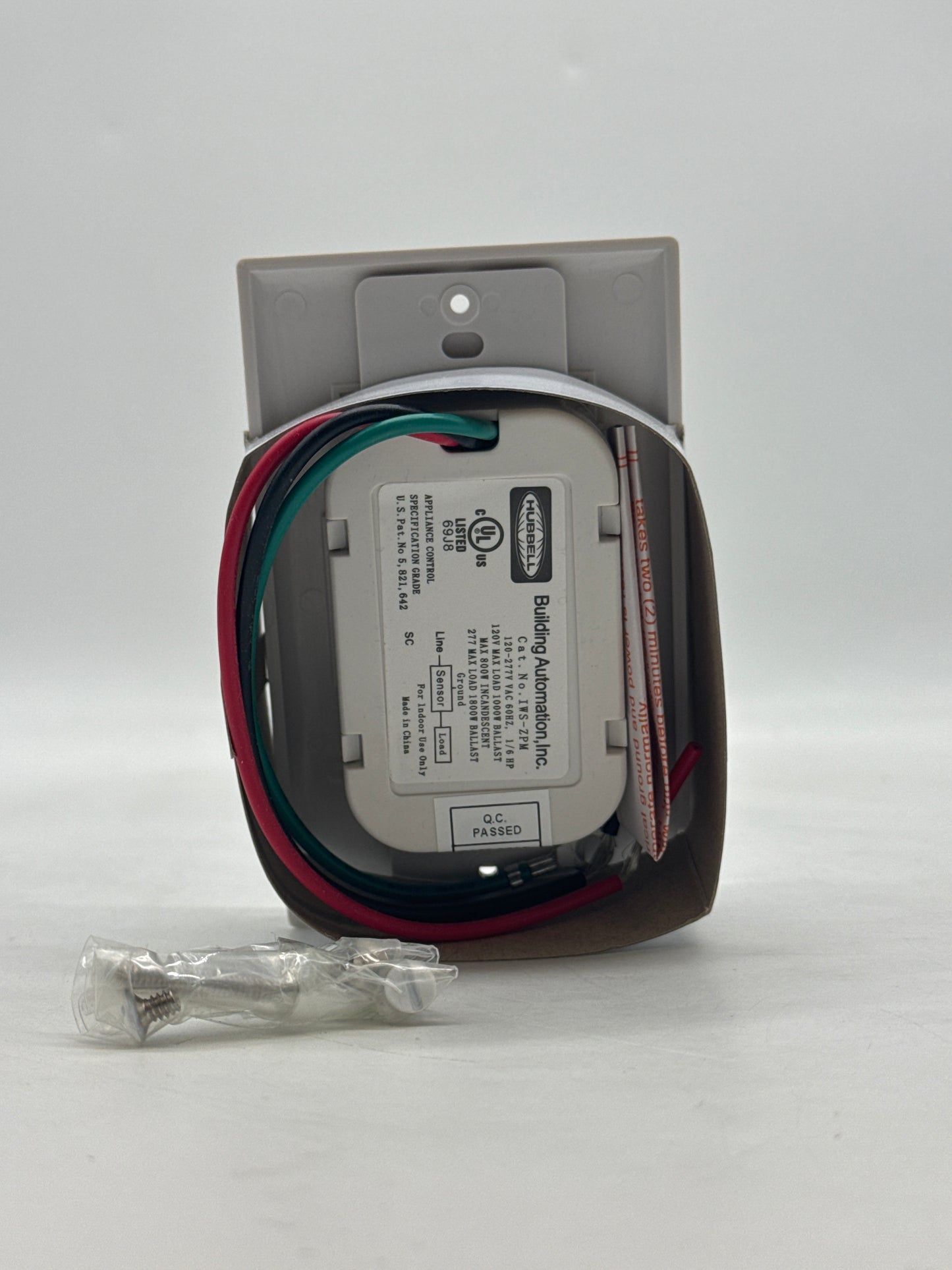 New HUBBELL IWS-ZPM-W Motion Sensor PIR Wall Switches