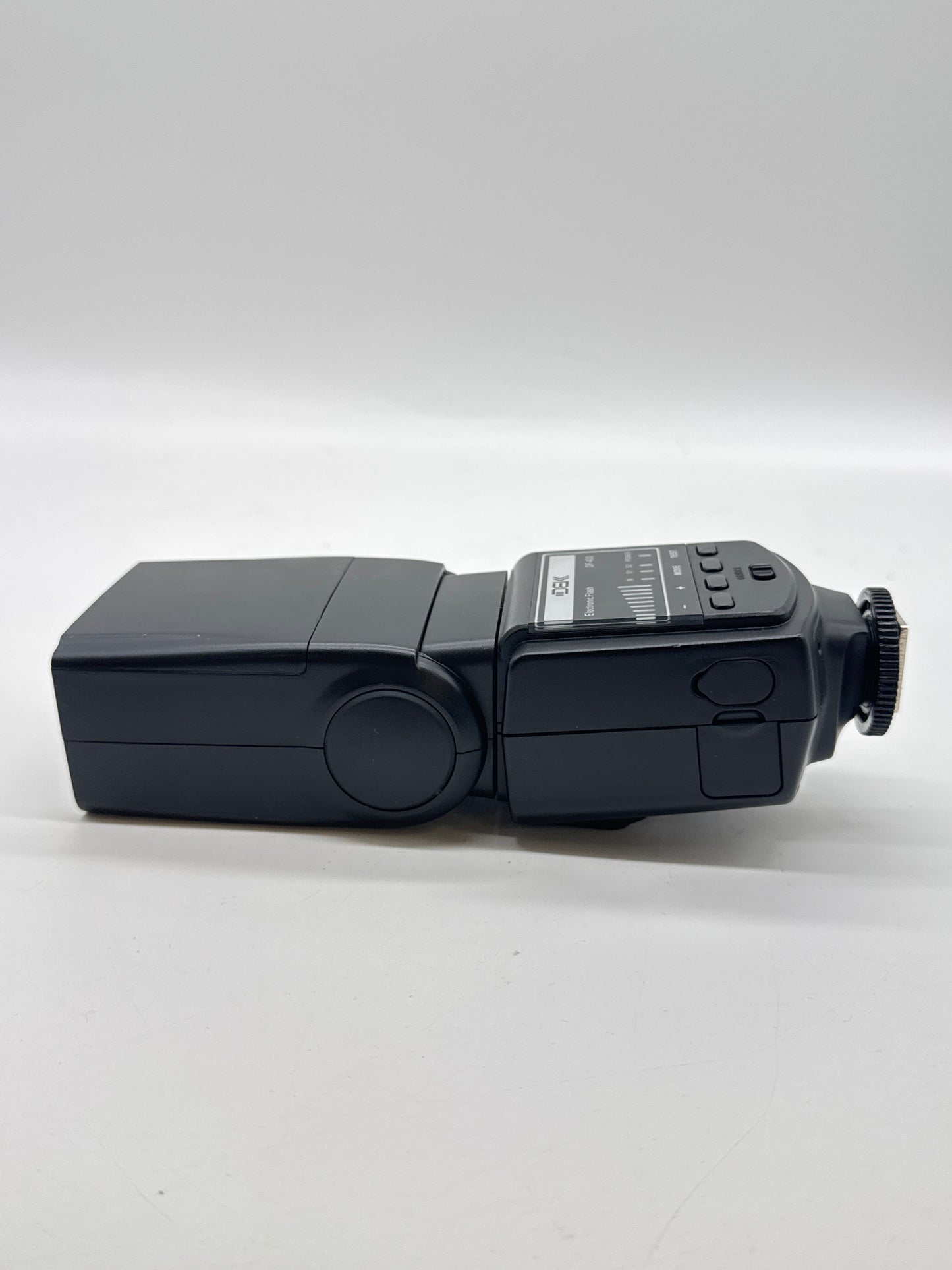 DBK DF-400 Universal DSLR Flash