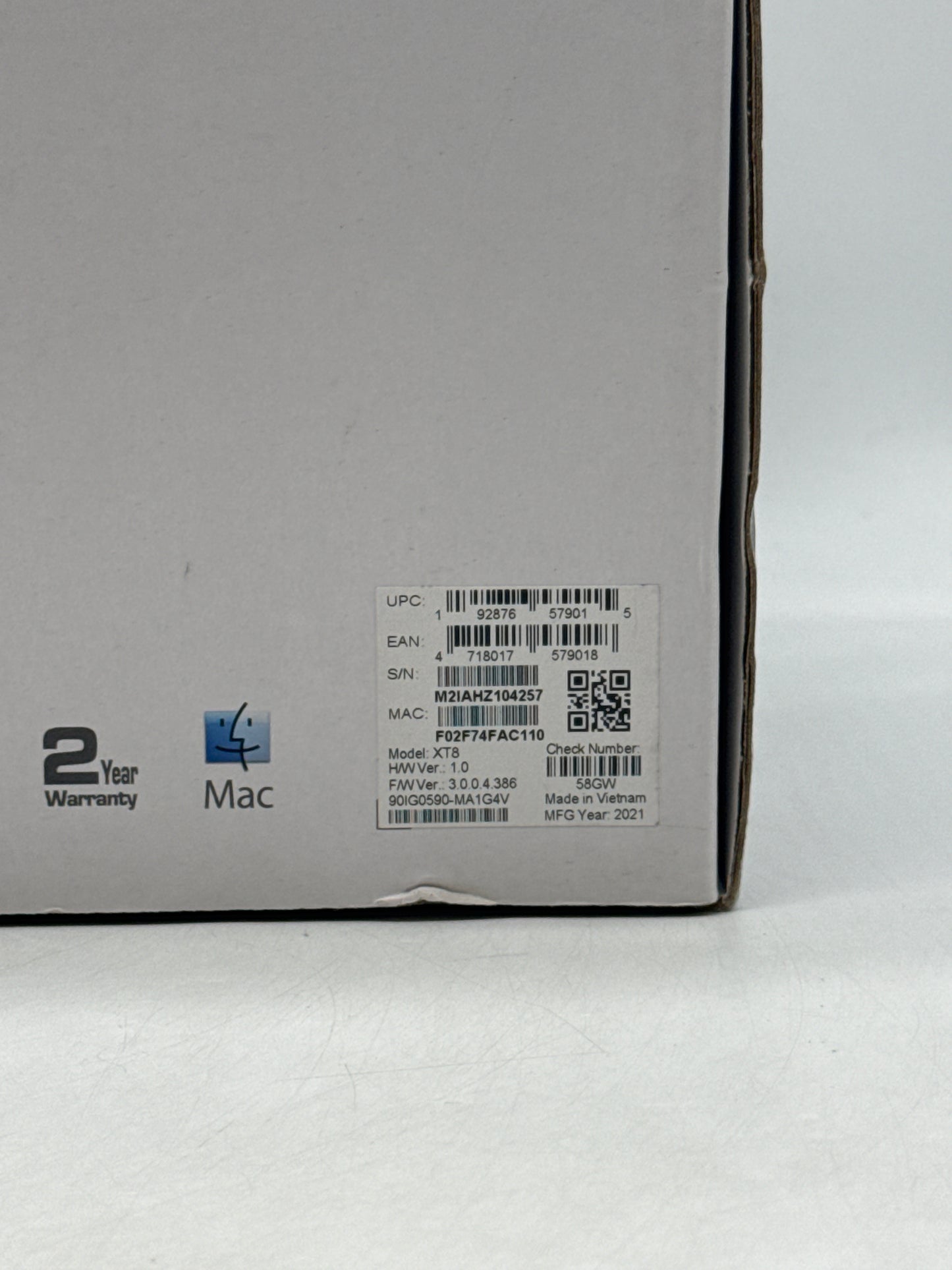 New ASUS ZenWiFi AX6600 XT8 Tri-Band Mesh Wi-Fi 6 System Router - White (Set of 2)