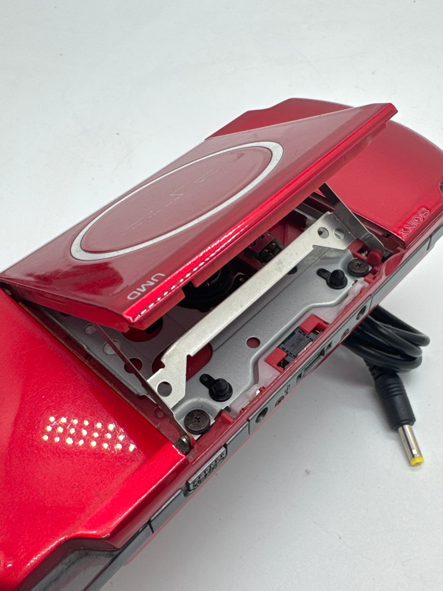 Sony PSP-3000 Red Console #60 w/ 1200mAh Battery & Charger