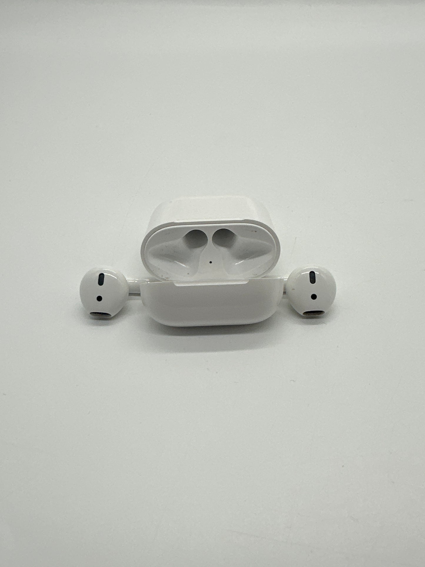 Apple AirPods with Charging Case A1602 EarPods - White, Left & Right, Authentic - Free Shipping!