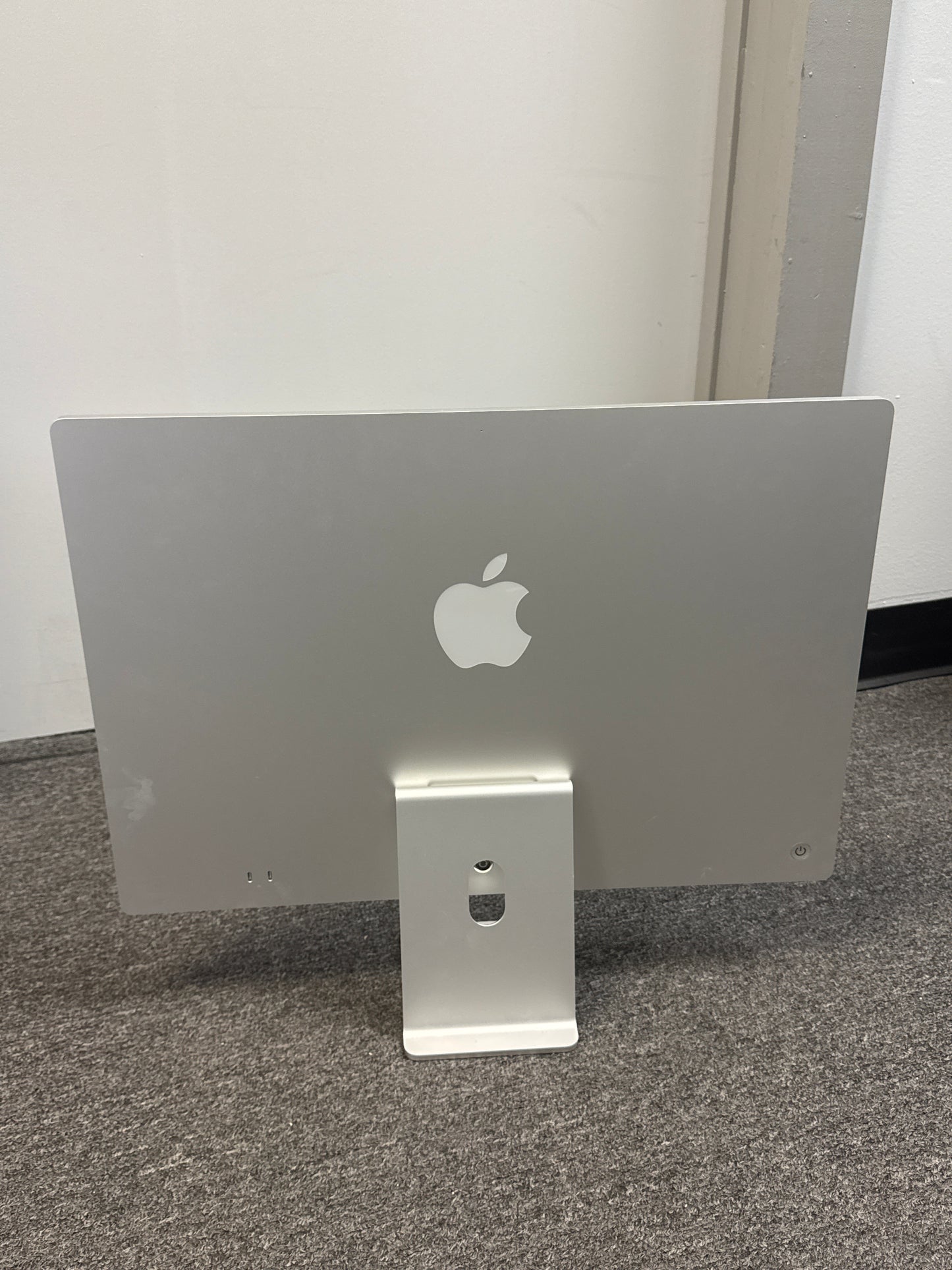 2024 Apple iMac 24" A3247 M4 8C-CPU 8C-GPU 256GB SSD 16GB RAM