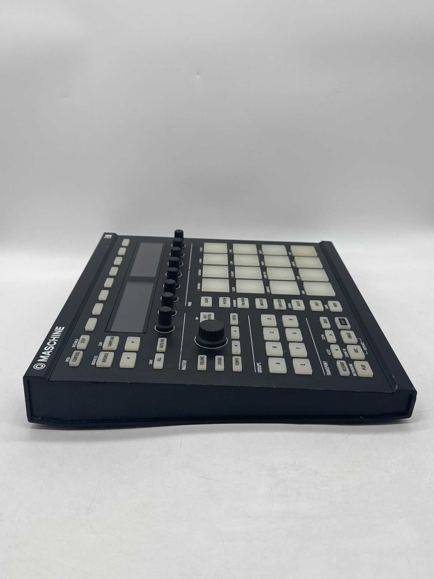 Native Instruments MASCHINE MK2 Black - No Software Untested