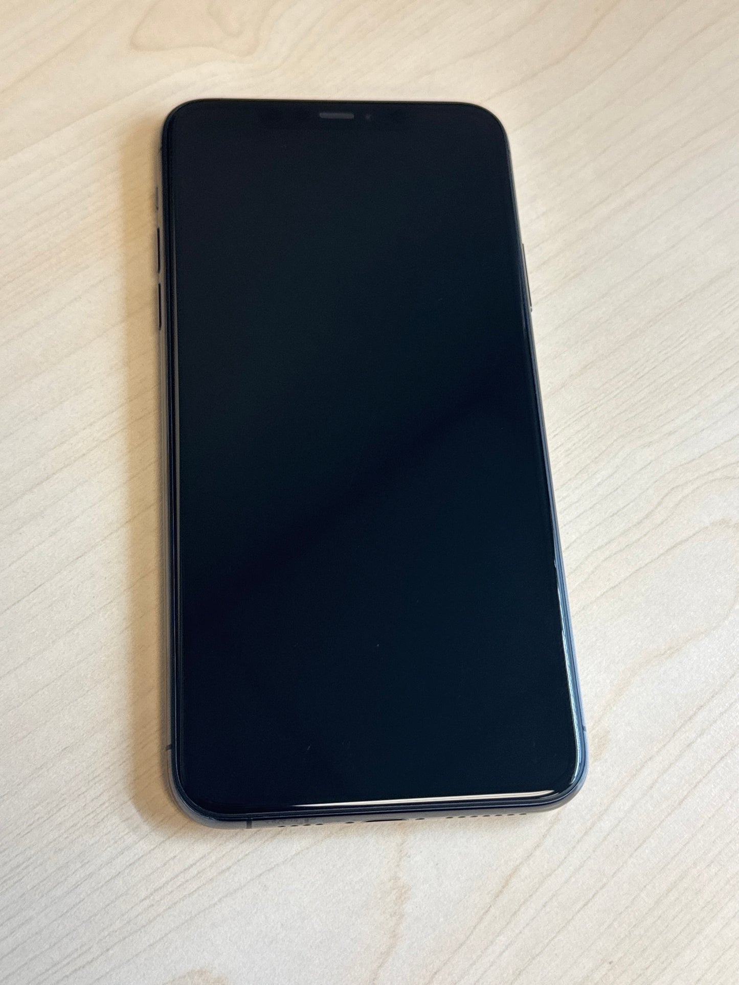 T-Mobile Apple iPhone 11 Pro Max A2161 64GB Space Gray 83% Battery Health