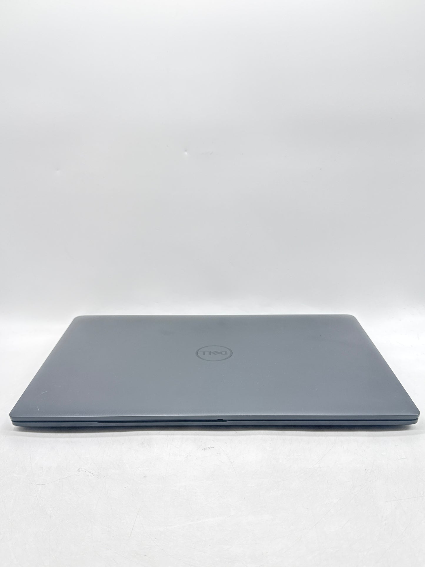 Dell Latitude 3550 15-inch Core i3-1315U 8GB RAM 256GB SSD - Gray
