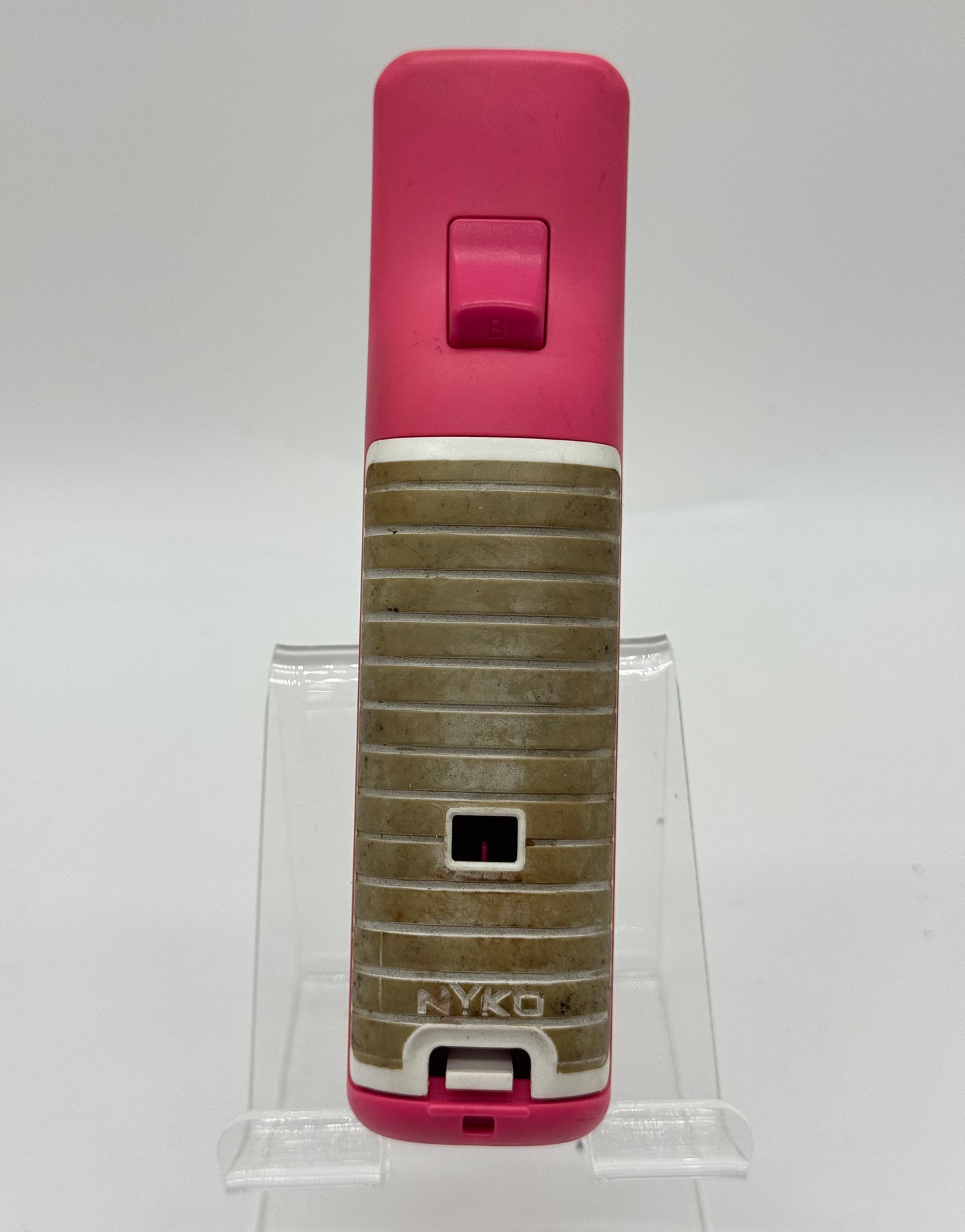 Nintendo Wii Controller (RVL-003) + Rechargeable Battery Pack - Pink - Used