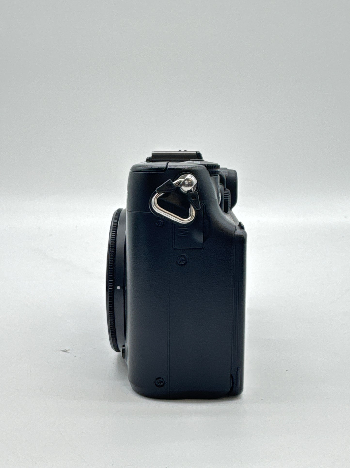 Nikon Coolpix P7100 Digital Camera Black UNTESTED