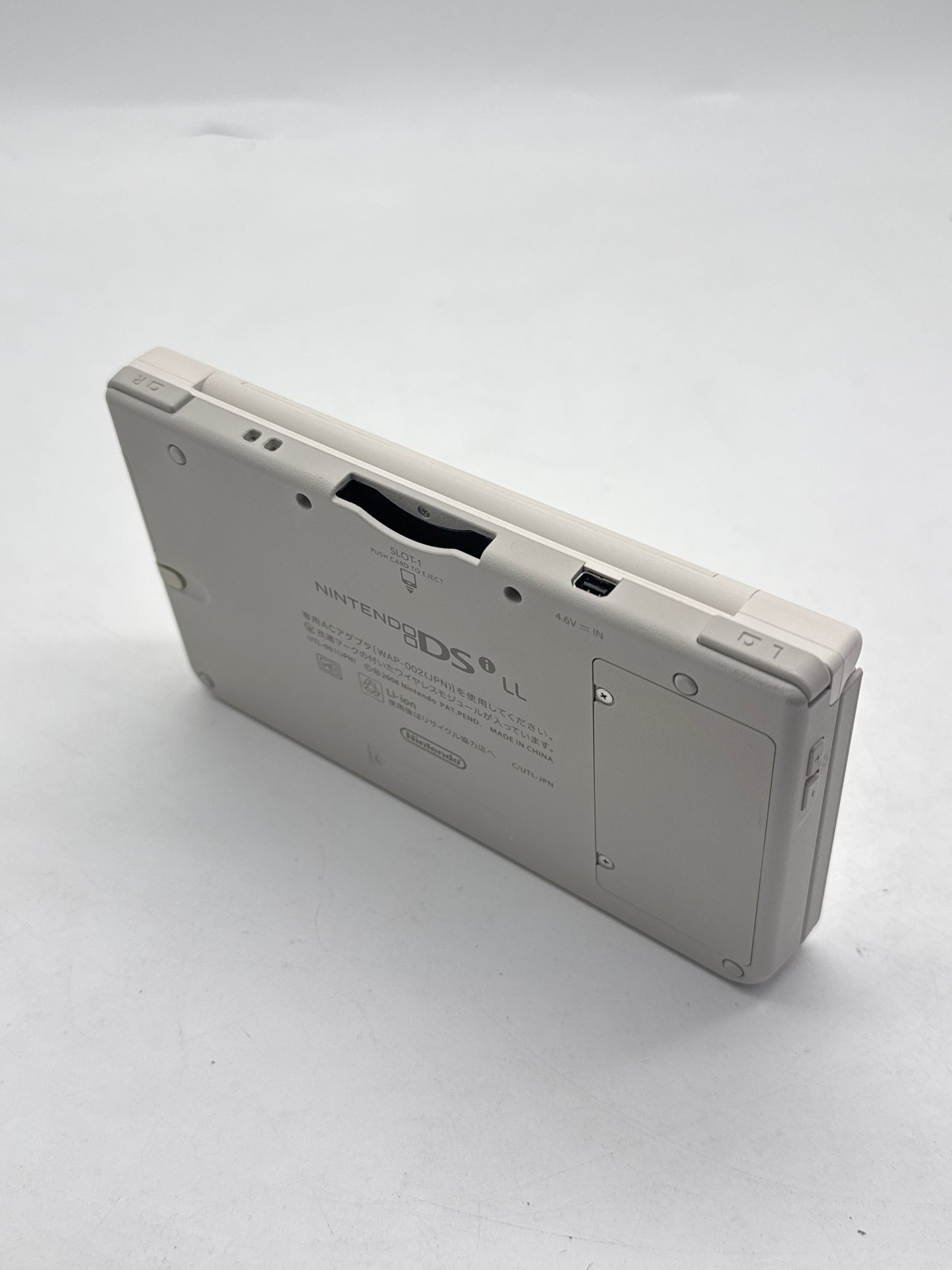 Nintendo DSi LL UTL-001(JPN) White Console #415 w/ Stylus No Charger