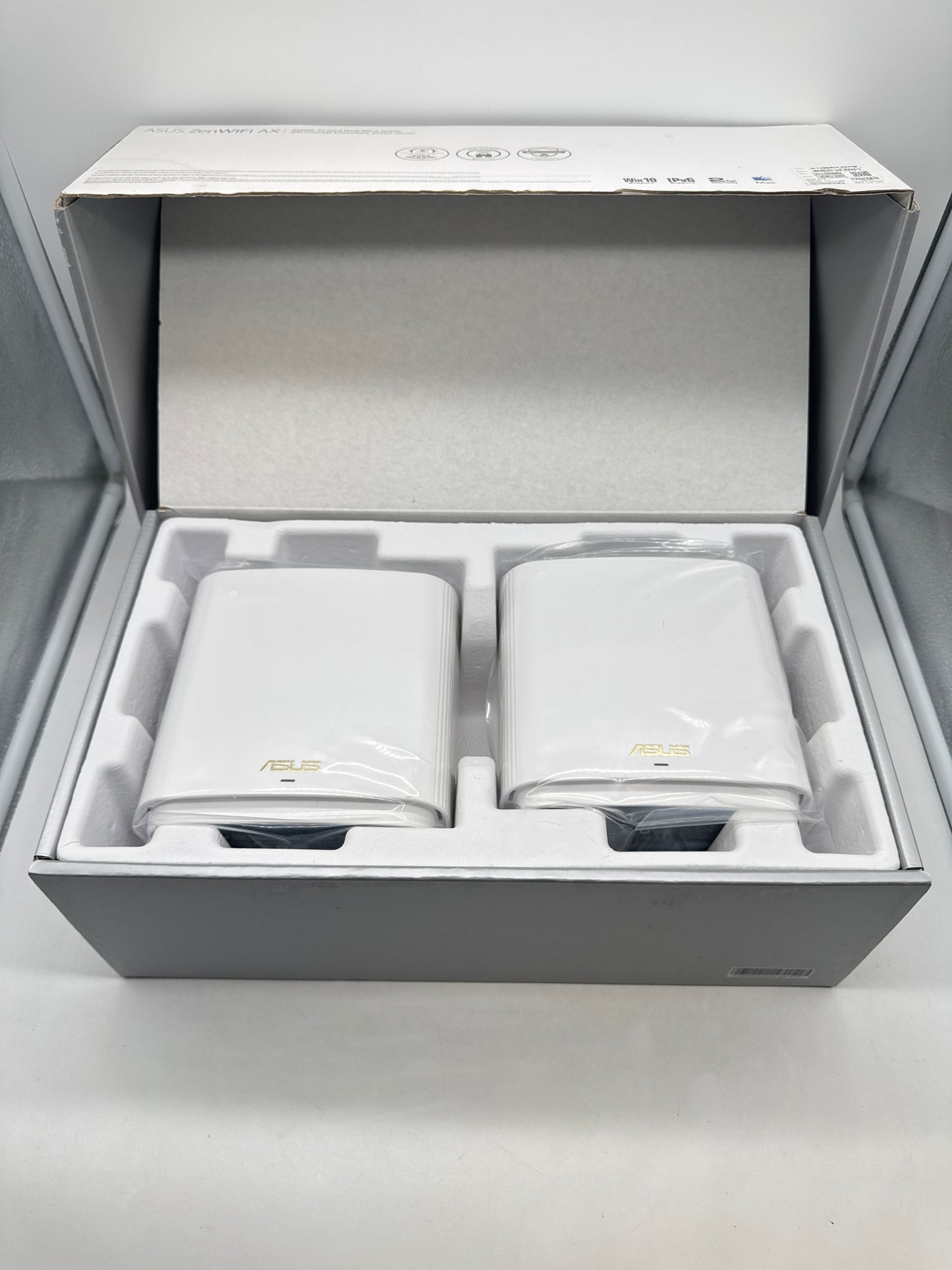 New ASUS ZenWiFi AX6600 XT8 Tri-Band Mesh Wi-Fi 6 System Router - White (Set of 2)